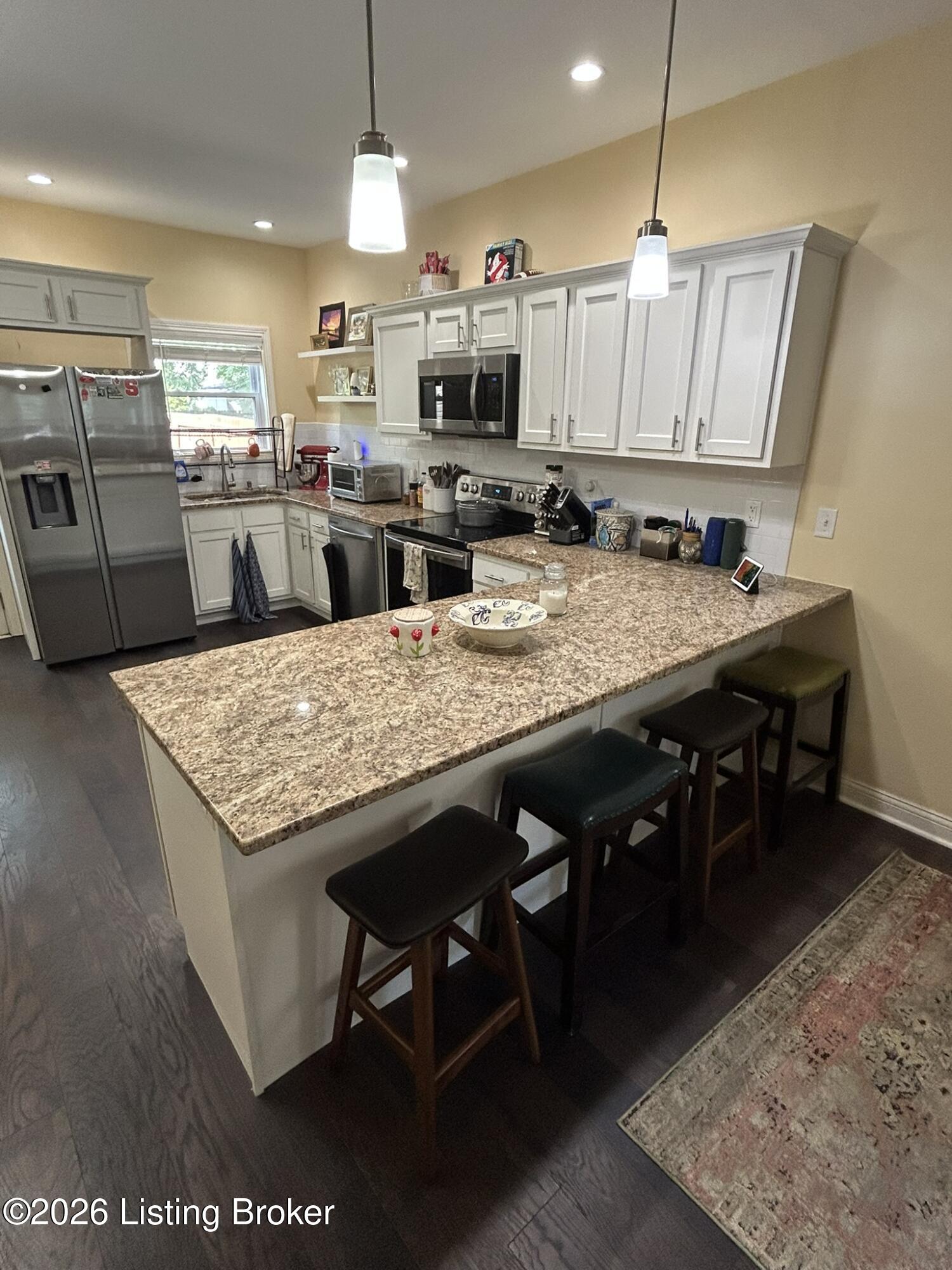 509 E Ormsby Ave Property Photo 10