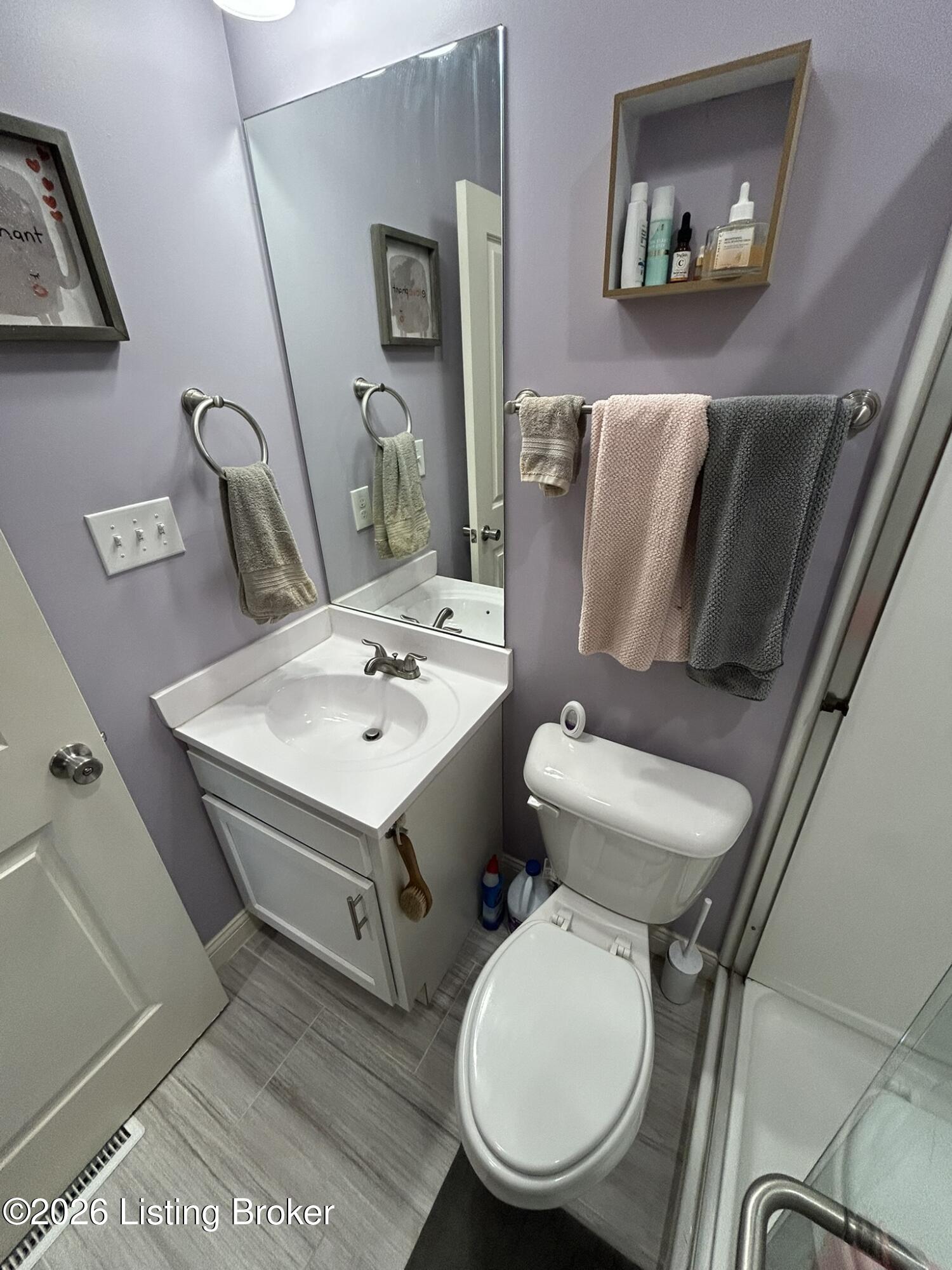 509 E Ormsby Ave Property Photo 26