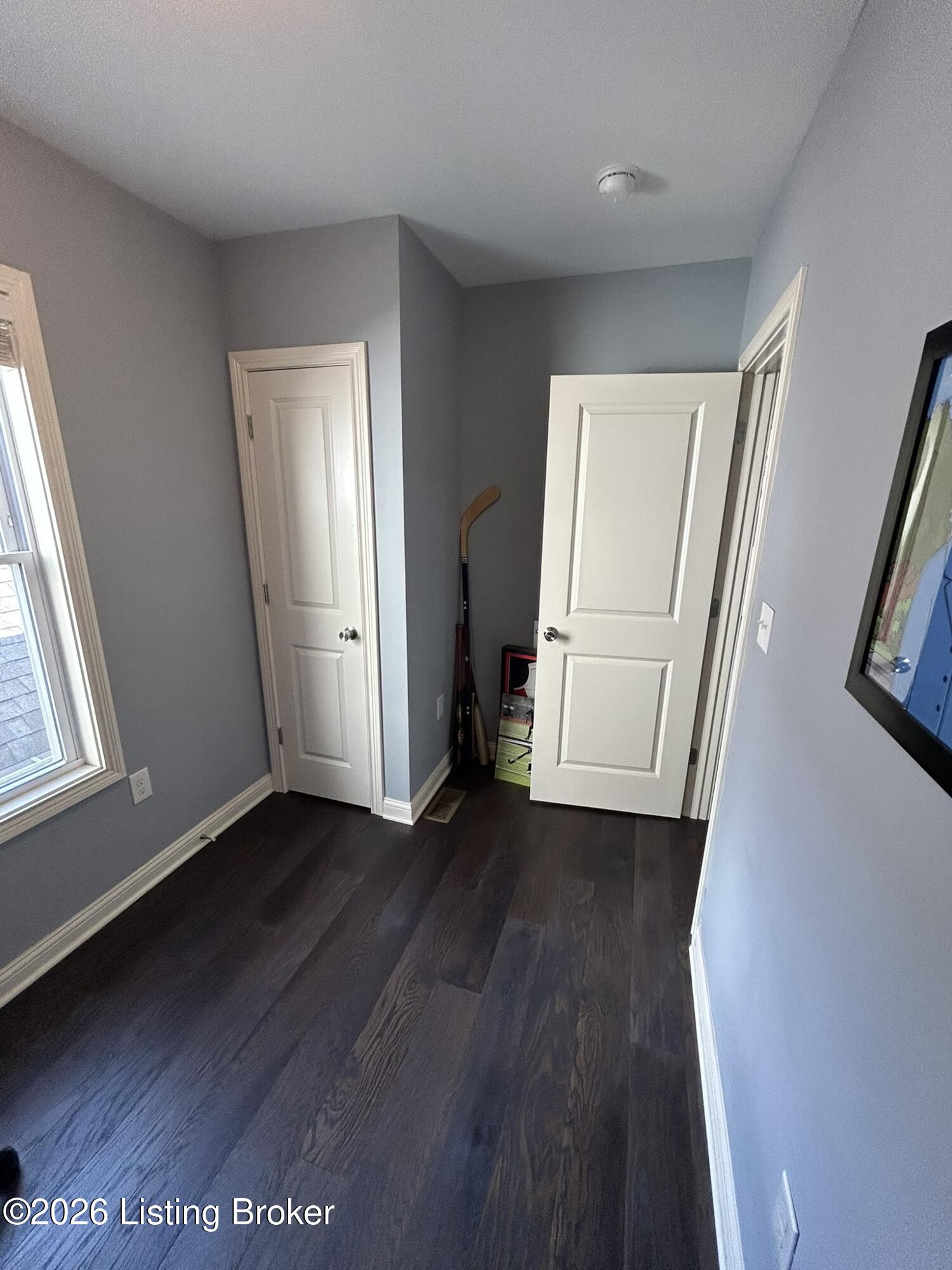 509 E Ormsby Ave Property Photo 35