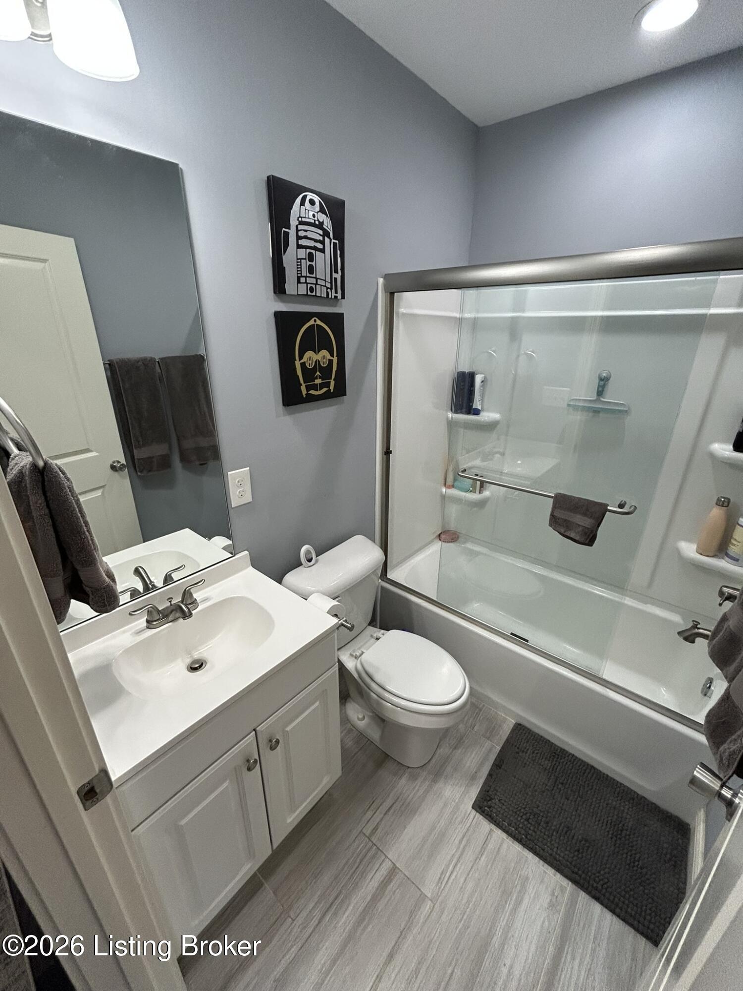 509 E Ormsby Ave Property Photo 37