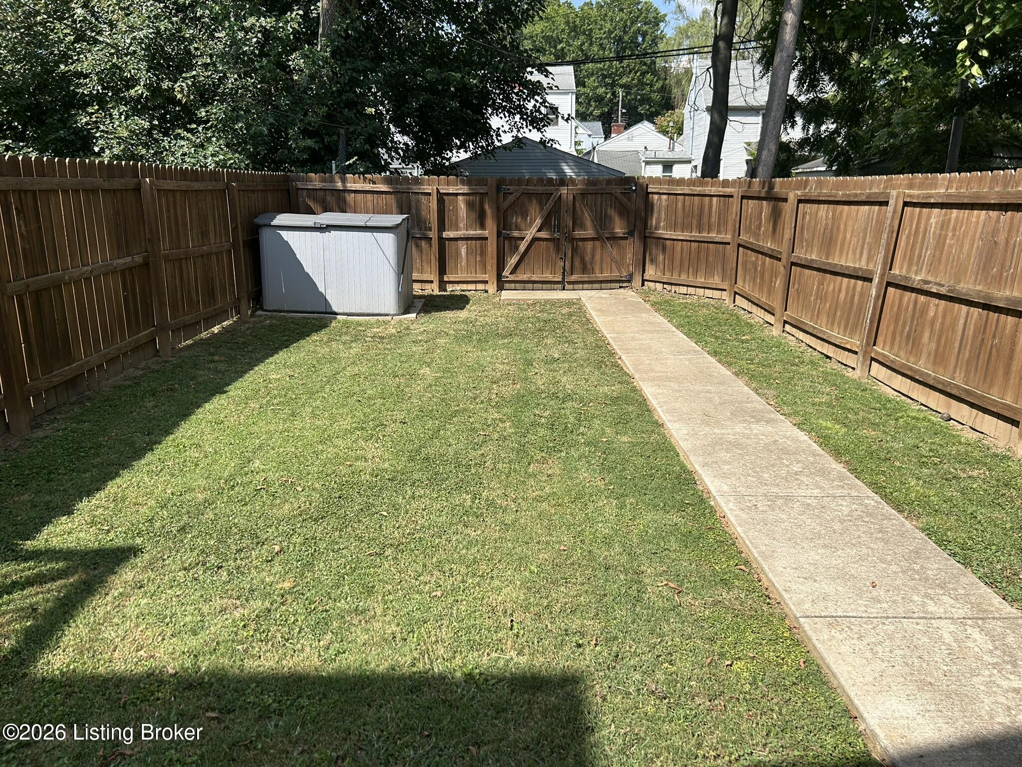 509 E Ormsby Ave Property Photo 41