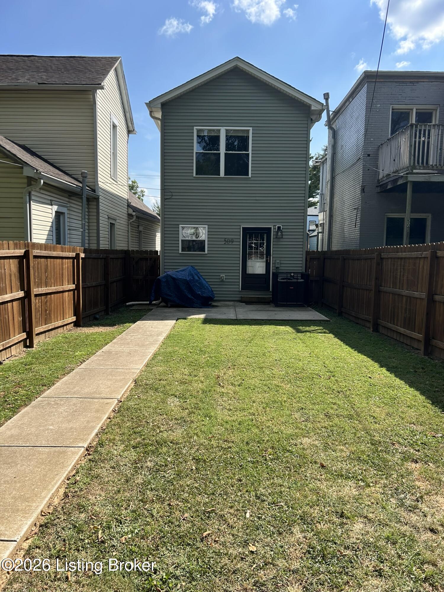 509 E Ormsby Ave Property Photo 43