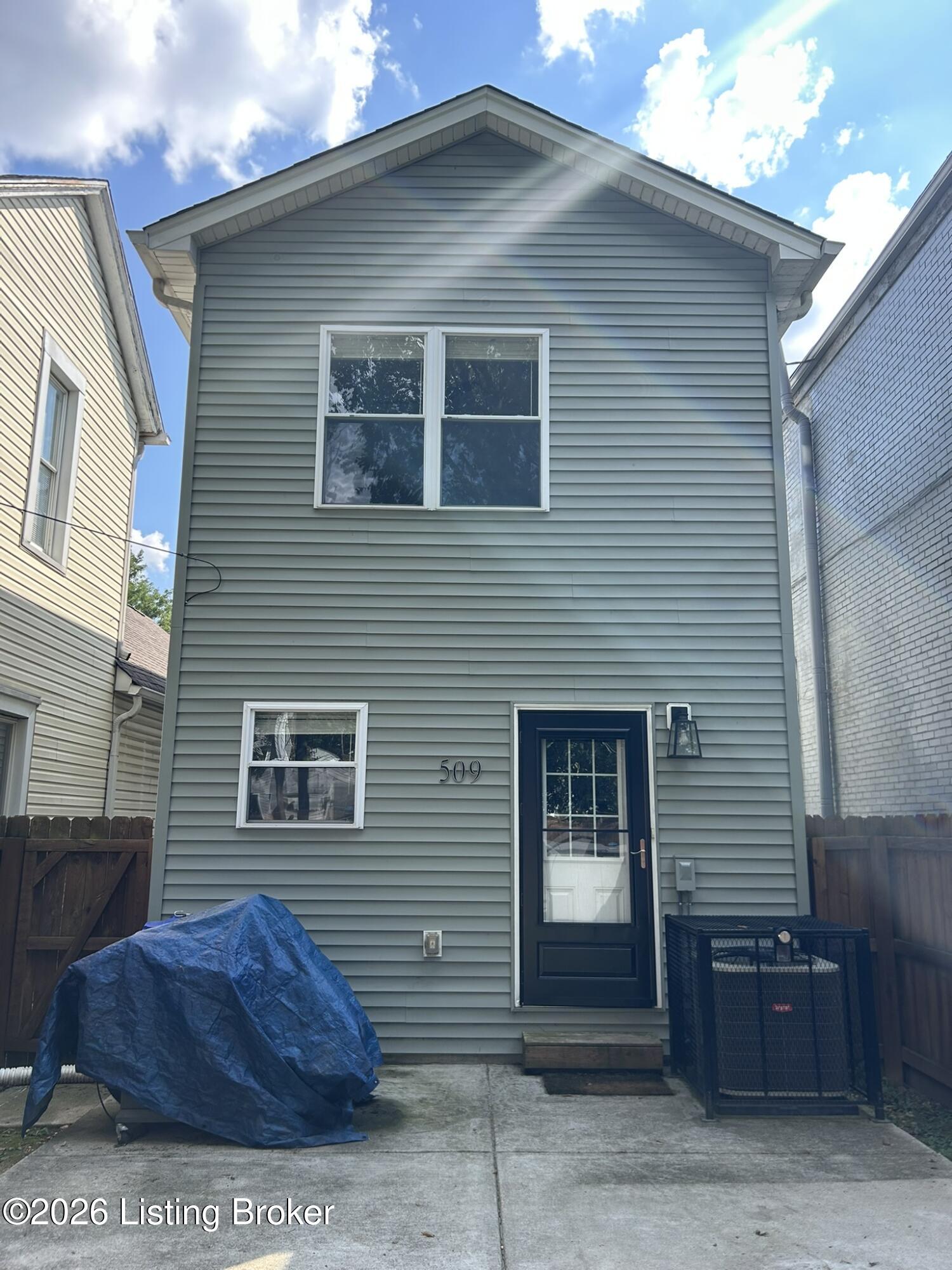 509 E Ormsby Ave Property Photo 46