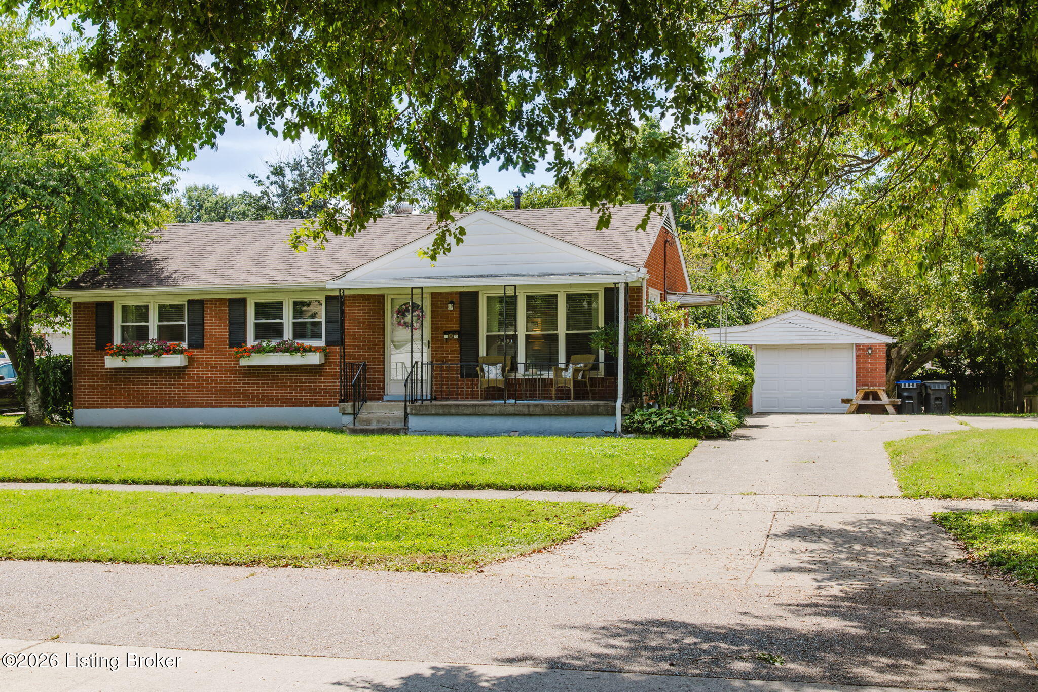 3105 Iris Way Property Photo 1