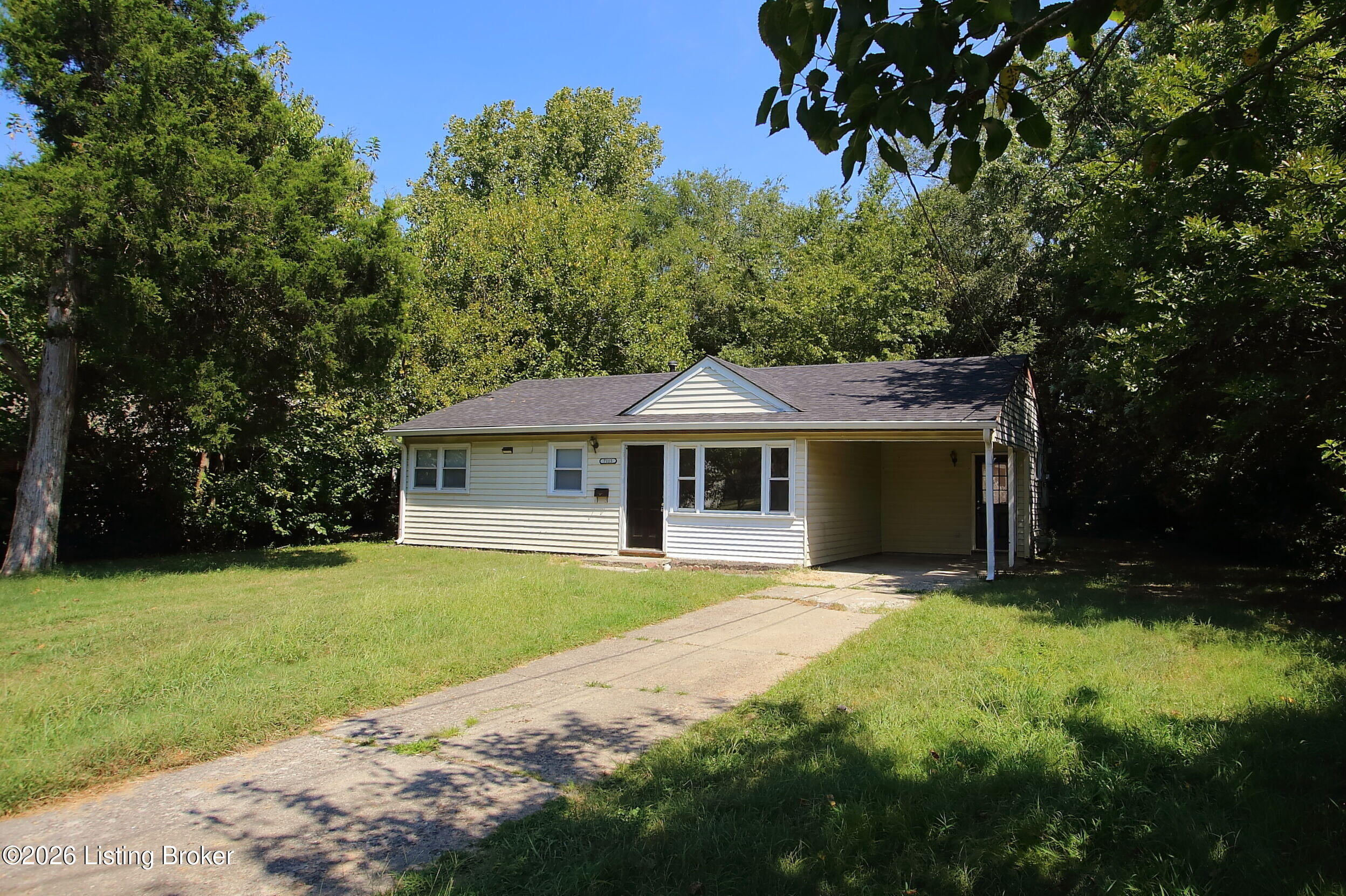 7115 Ethan Allen Way Property Photo 3