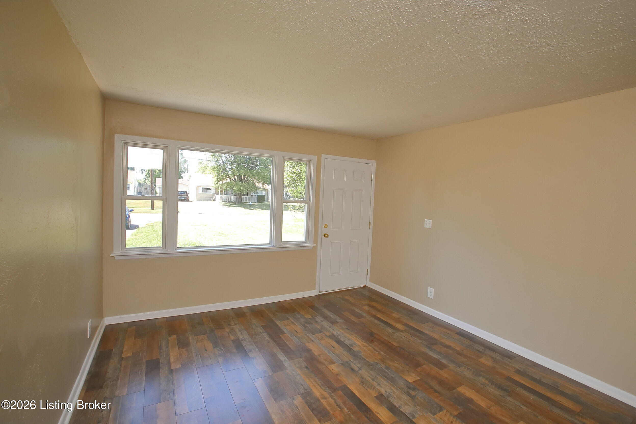 7115 Ethan Allen Way Property Photo 5