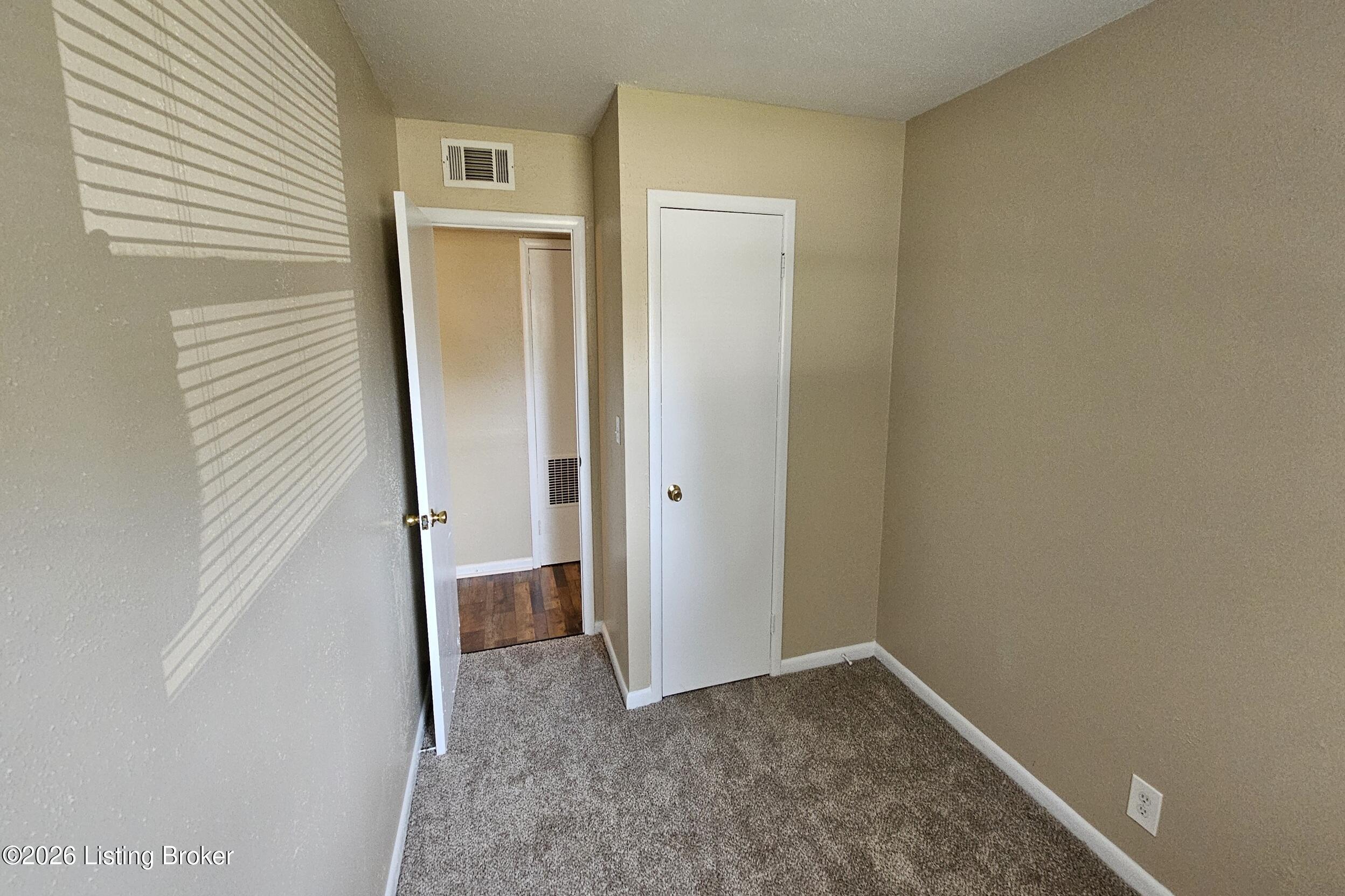 7115 Ethan Allen Way Property Photo 19
