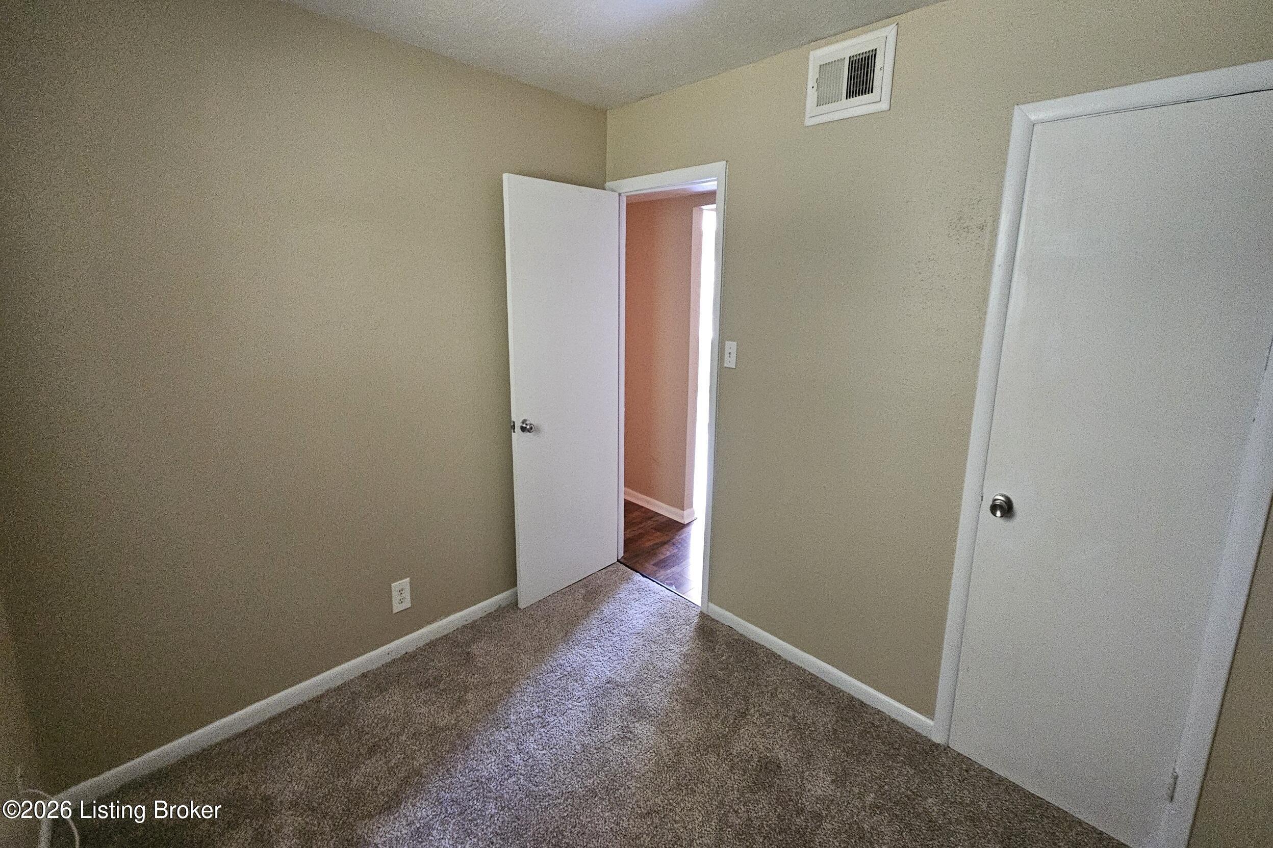 7115 Ethan Allen Way Property Photo 22