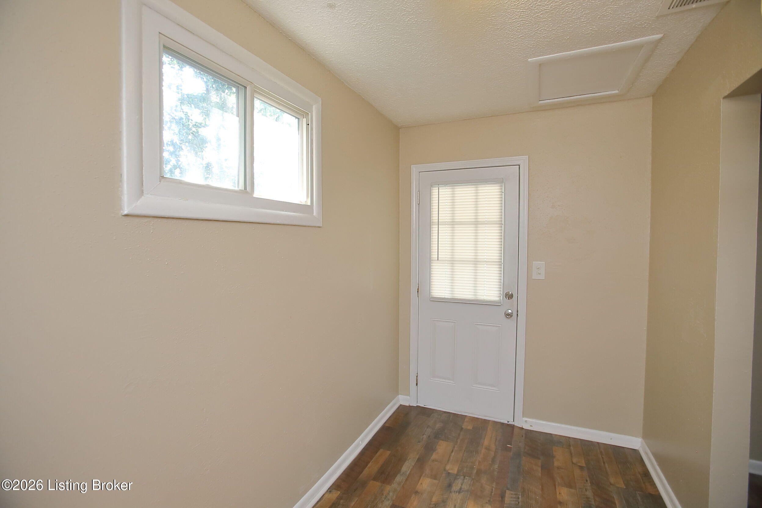 7115 Ethan Allen Way Property Photo 26