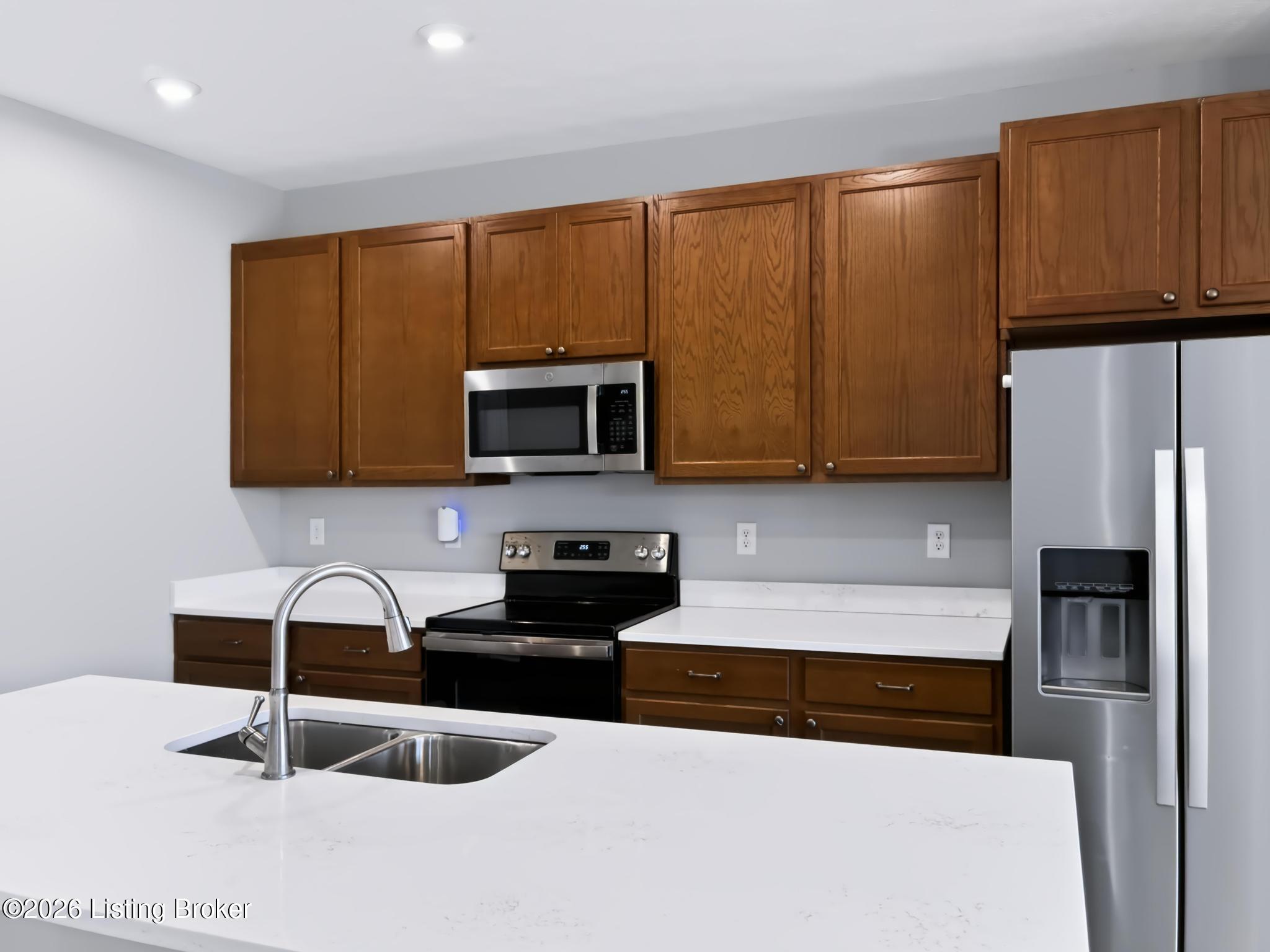 656 Revelation Way Property Photo 12