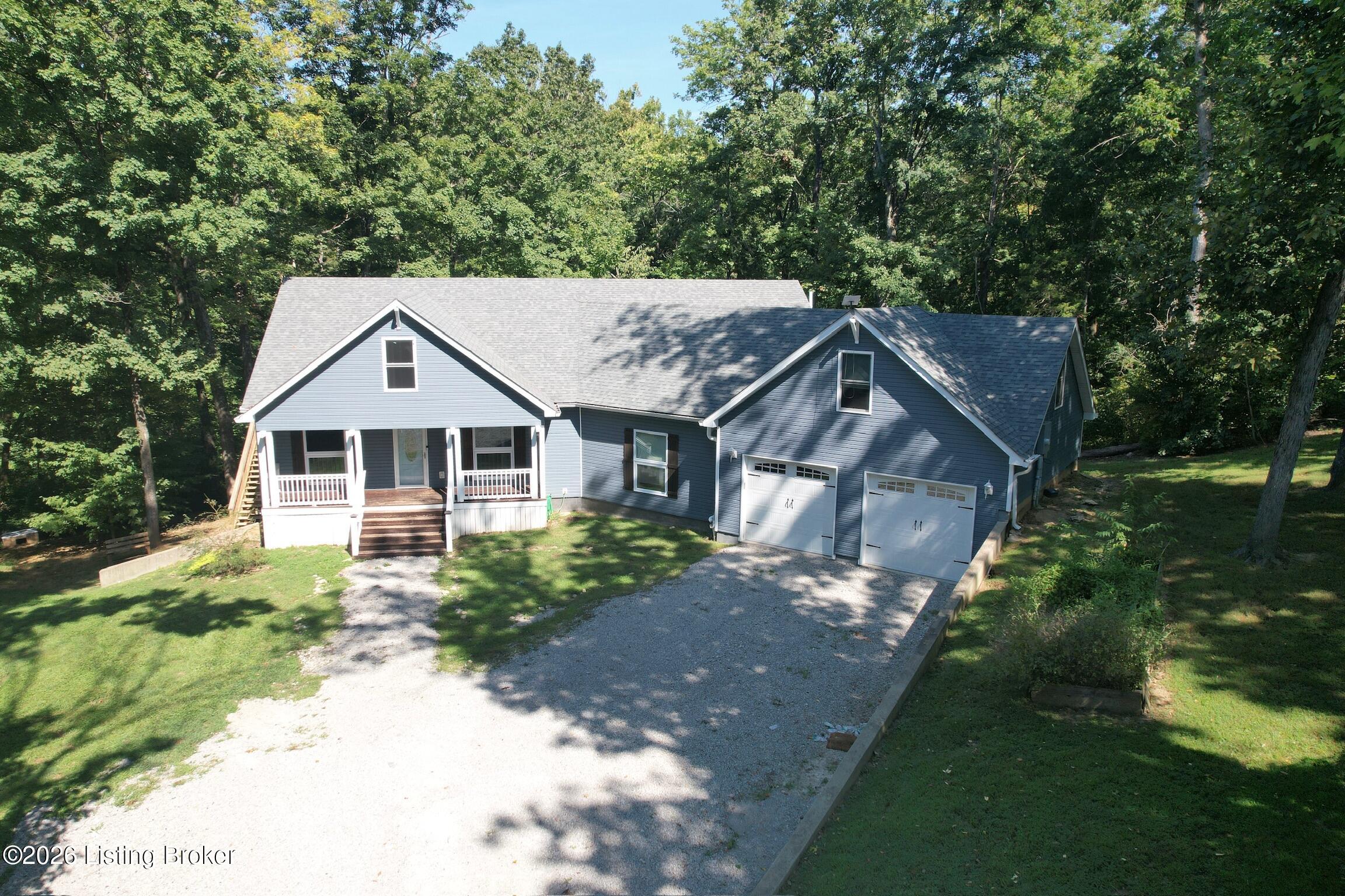 200 Bells Mill Ct. Property Photo 3