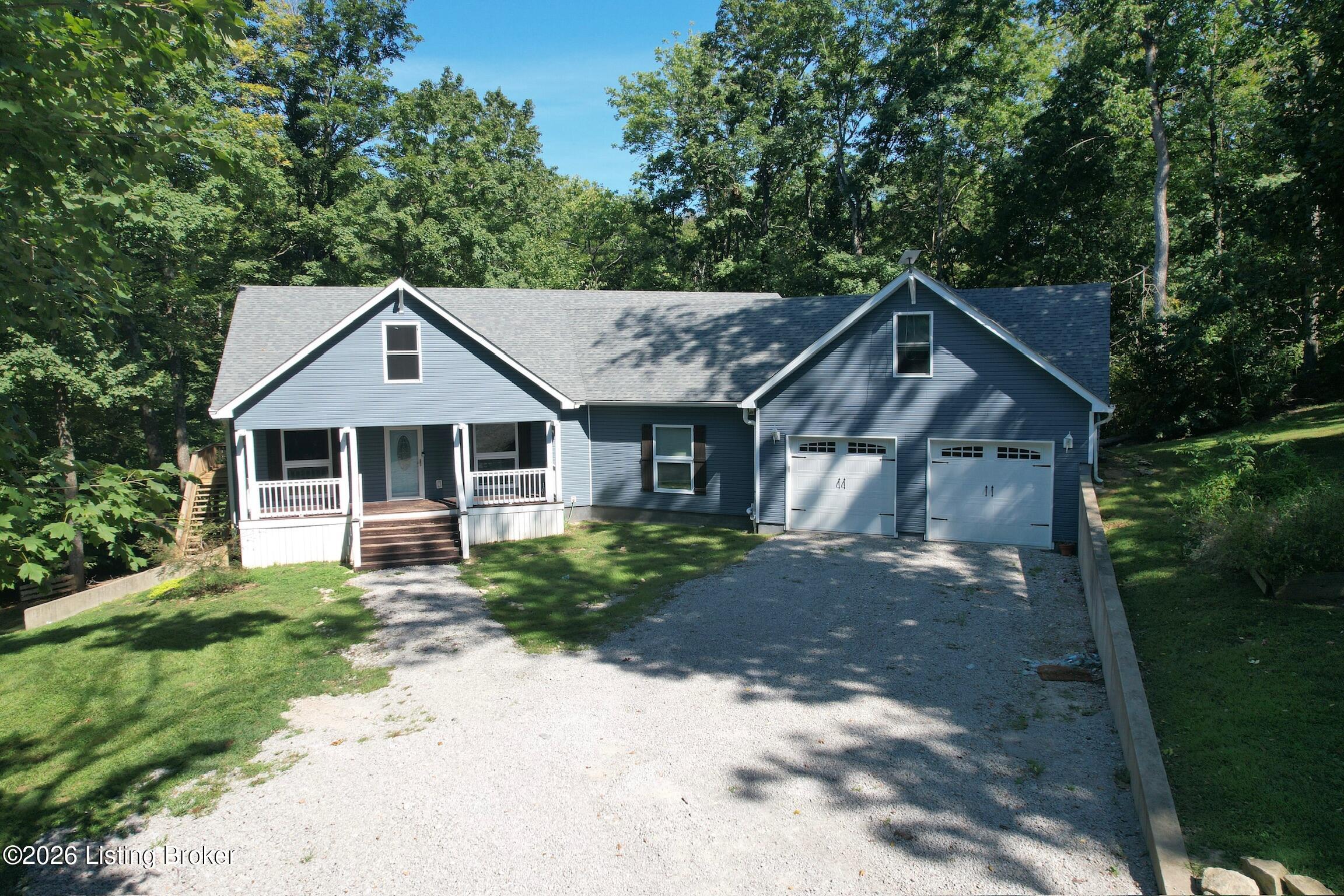 200 Bells Mill Ct. Property Photo 4