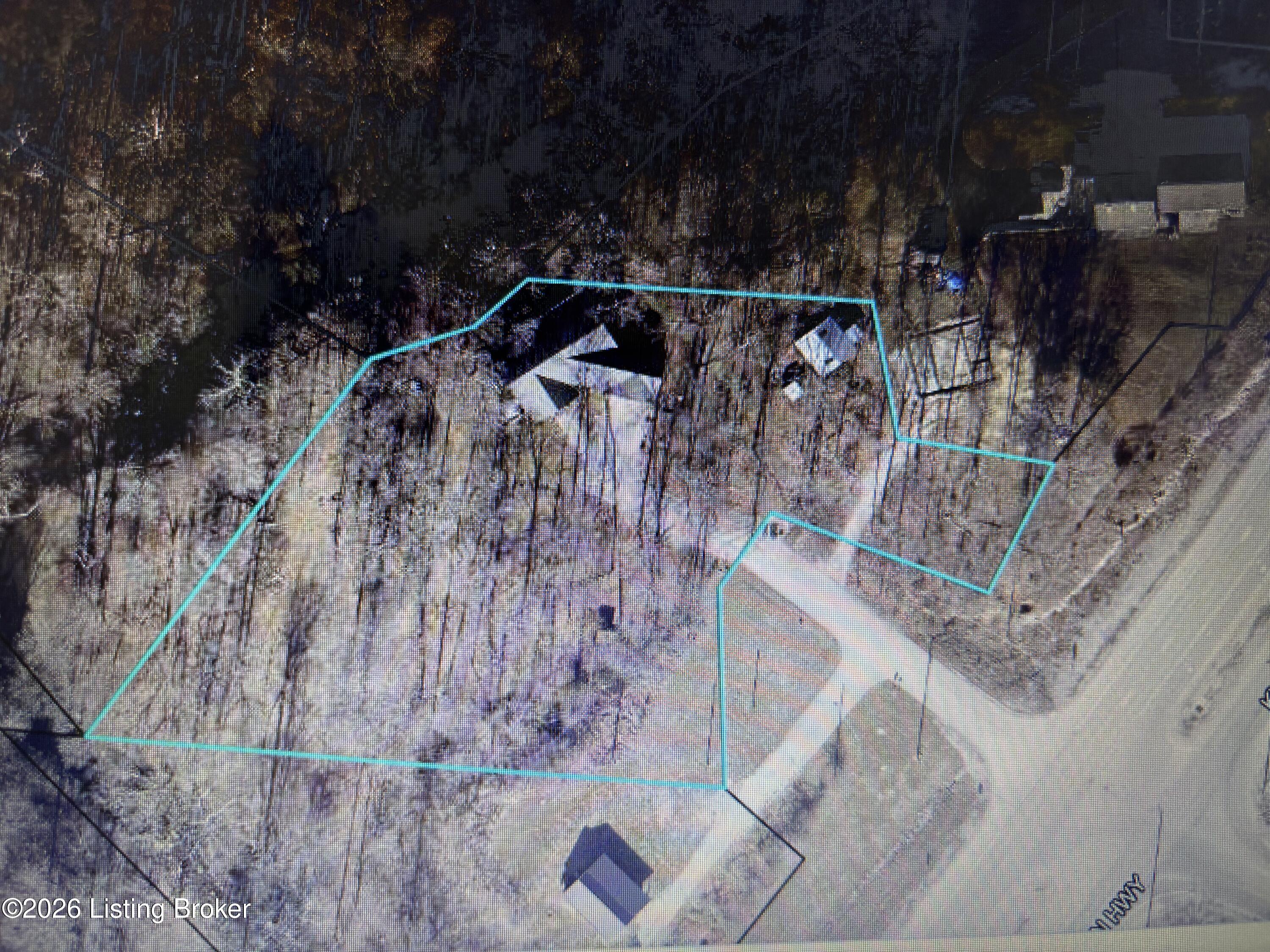 200 Bells Mill Ct. Property Photo 14