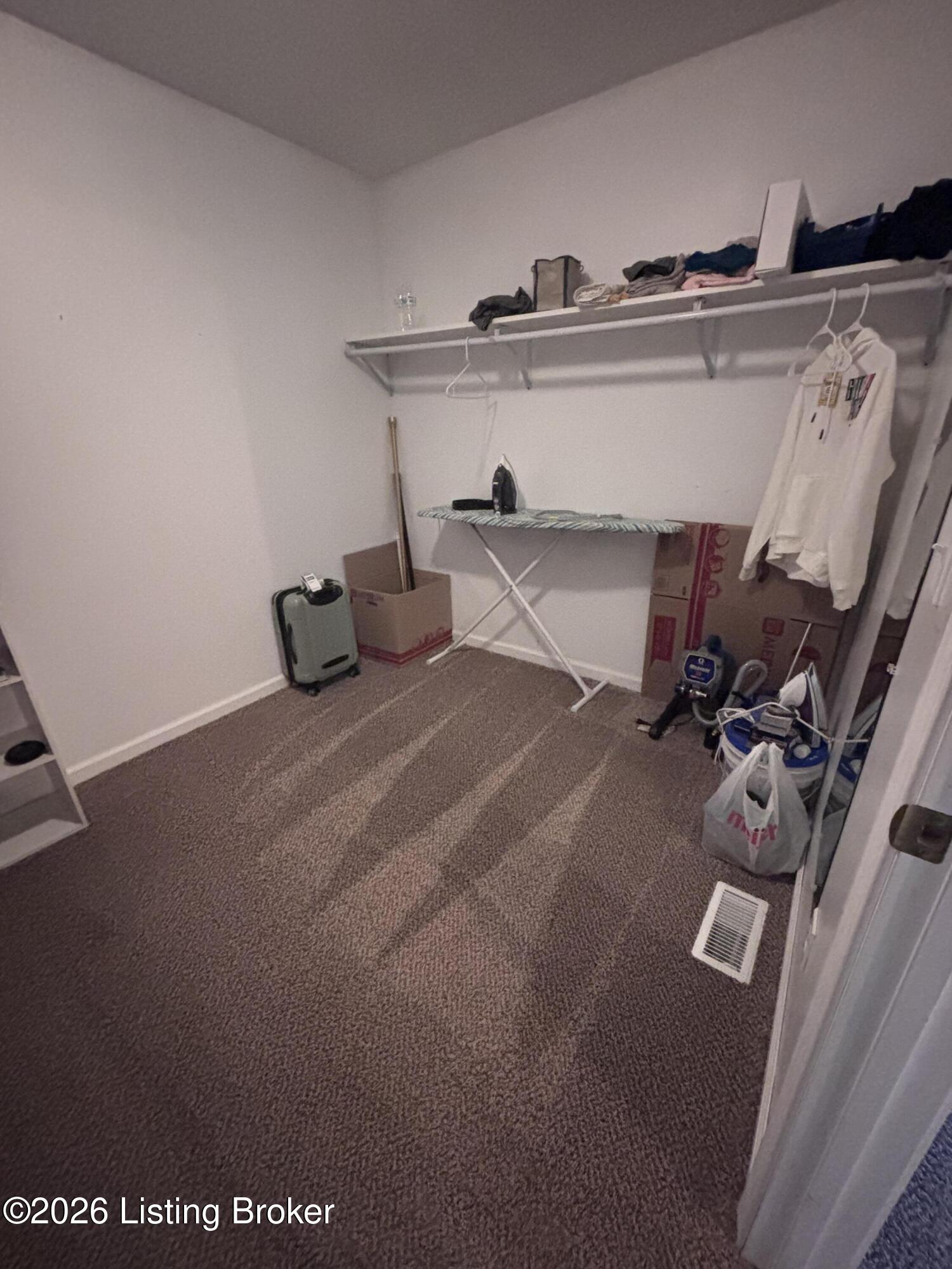 200 Bells Mill Ct. Property Photo 60