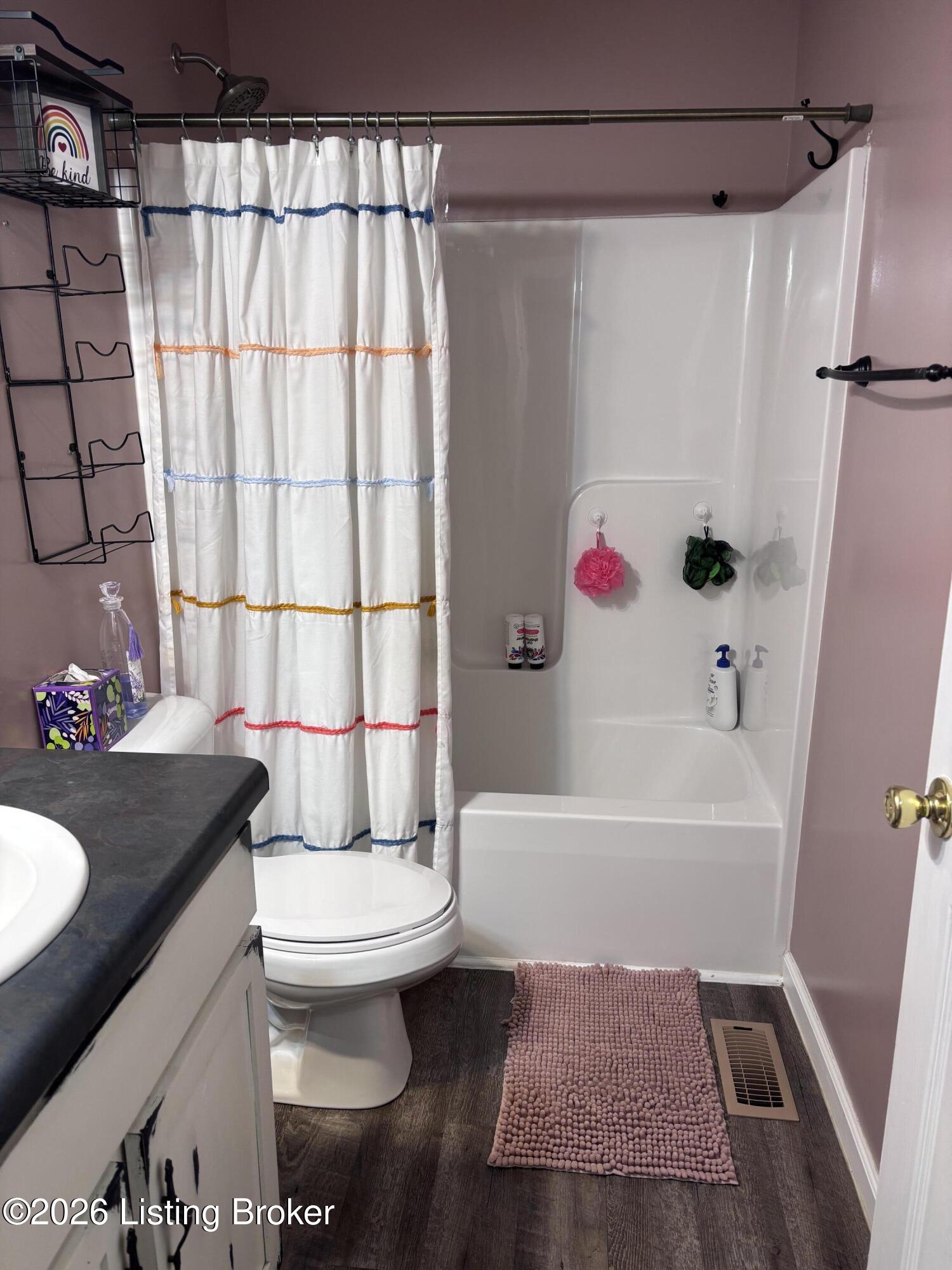 200 Bells Mill Ct. Property Photo 71
