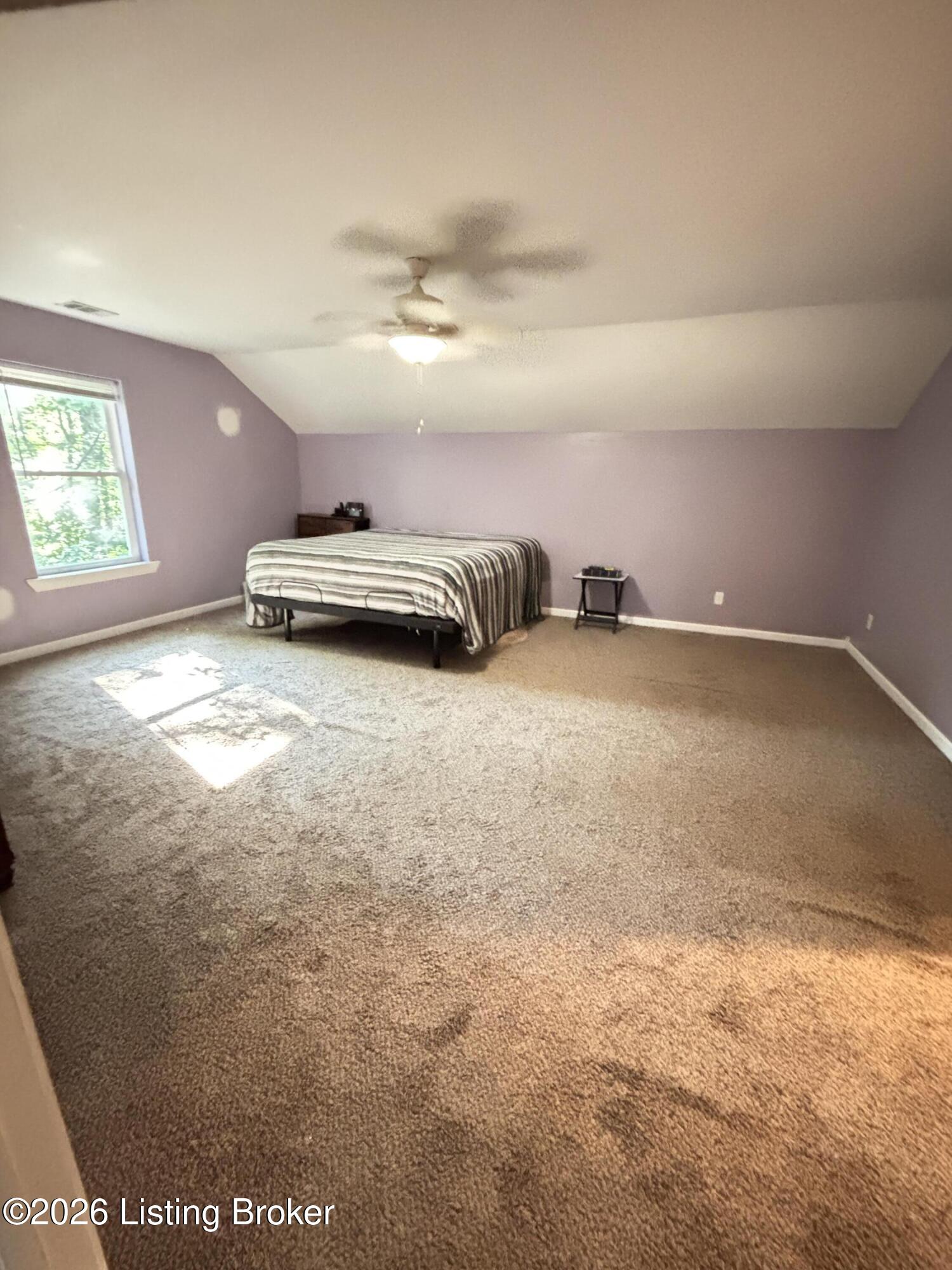 200 Bells Mill Ct. Property Photo 78