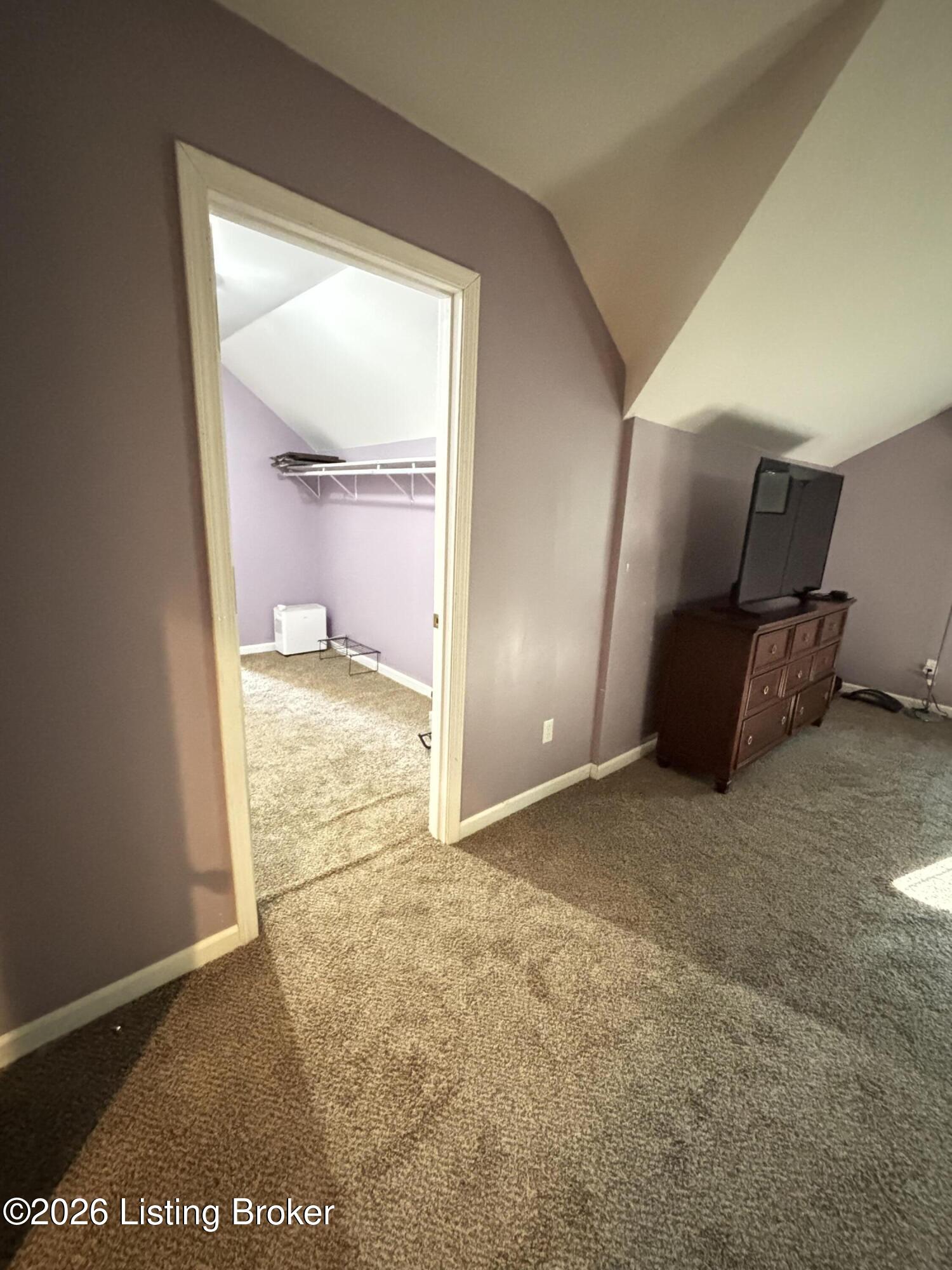 200 Bells Mill Ct. Property Photo 81