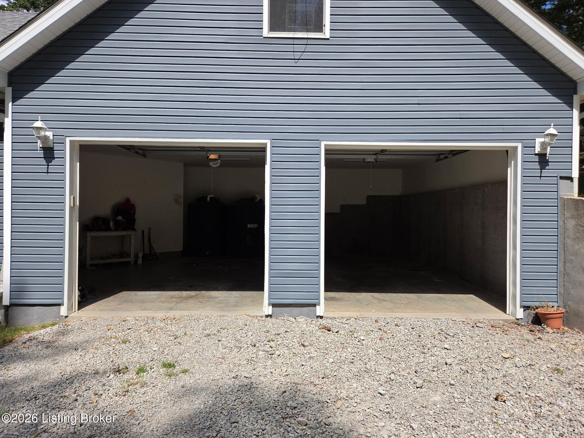 200 Bells Mill Ct. Property Photo 163