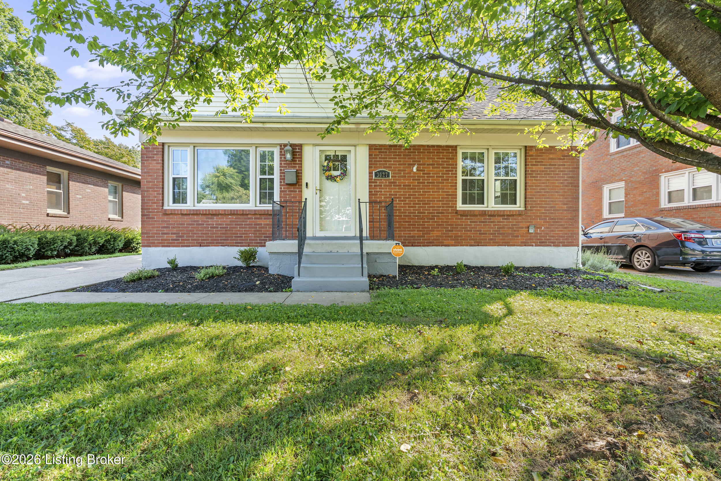 3027 Nadina Dr Property Photo 1
