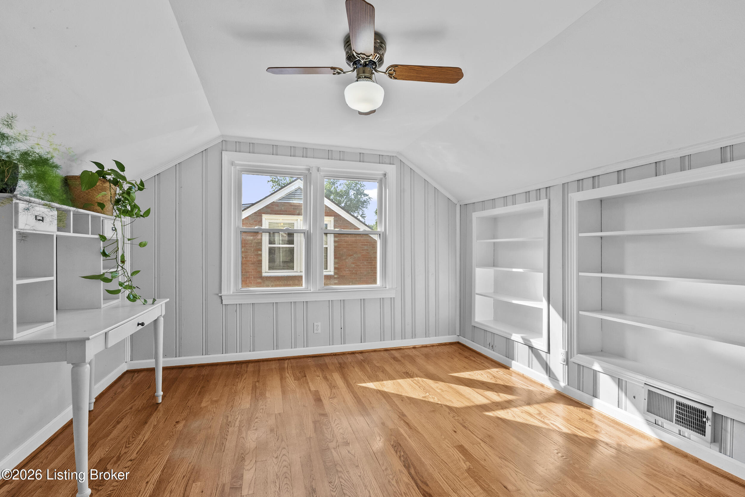 3027 Nadina Dr Property Photo 21