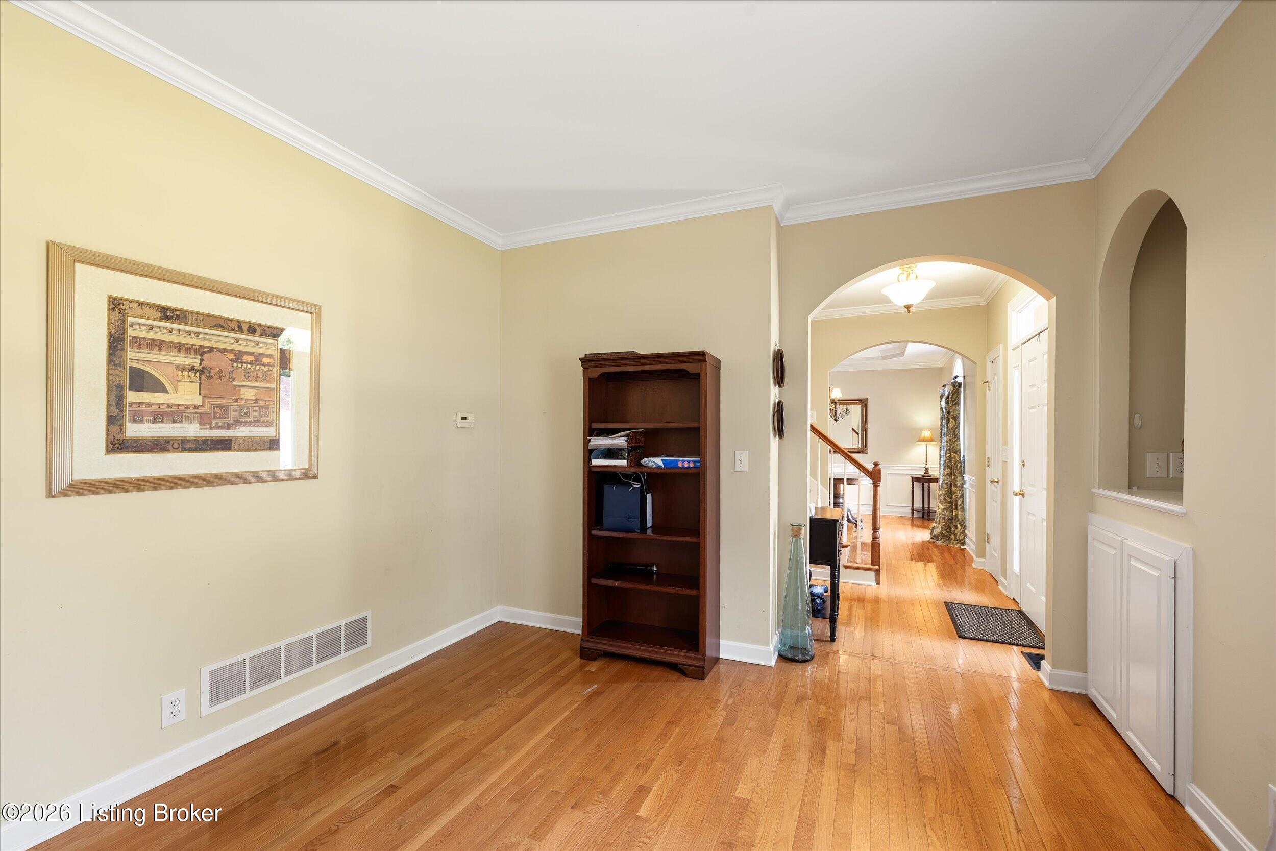 10520 Mountain Ash Ln Property Photo 17