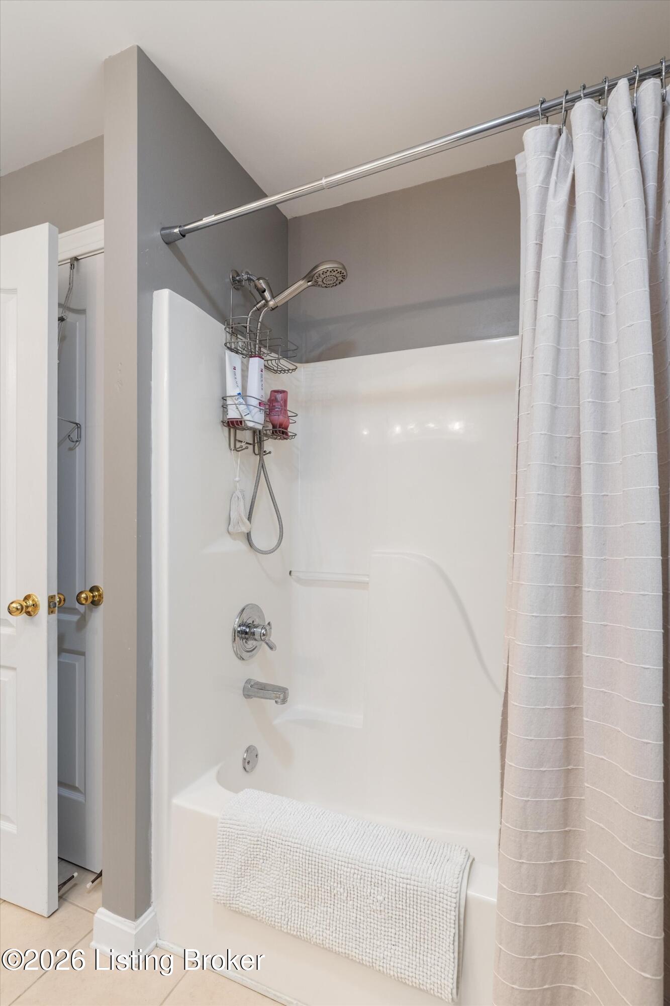10520 Mountain Ash Ln Property Photo 37
