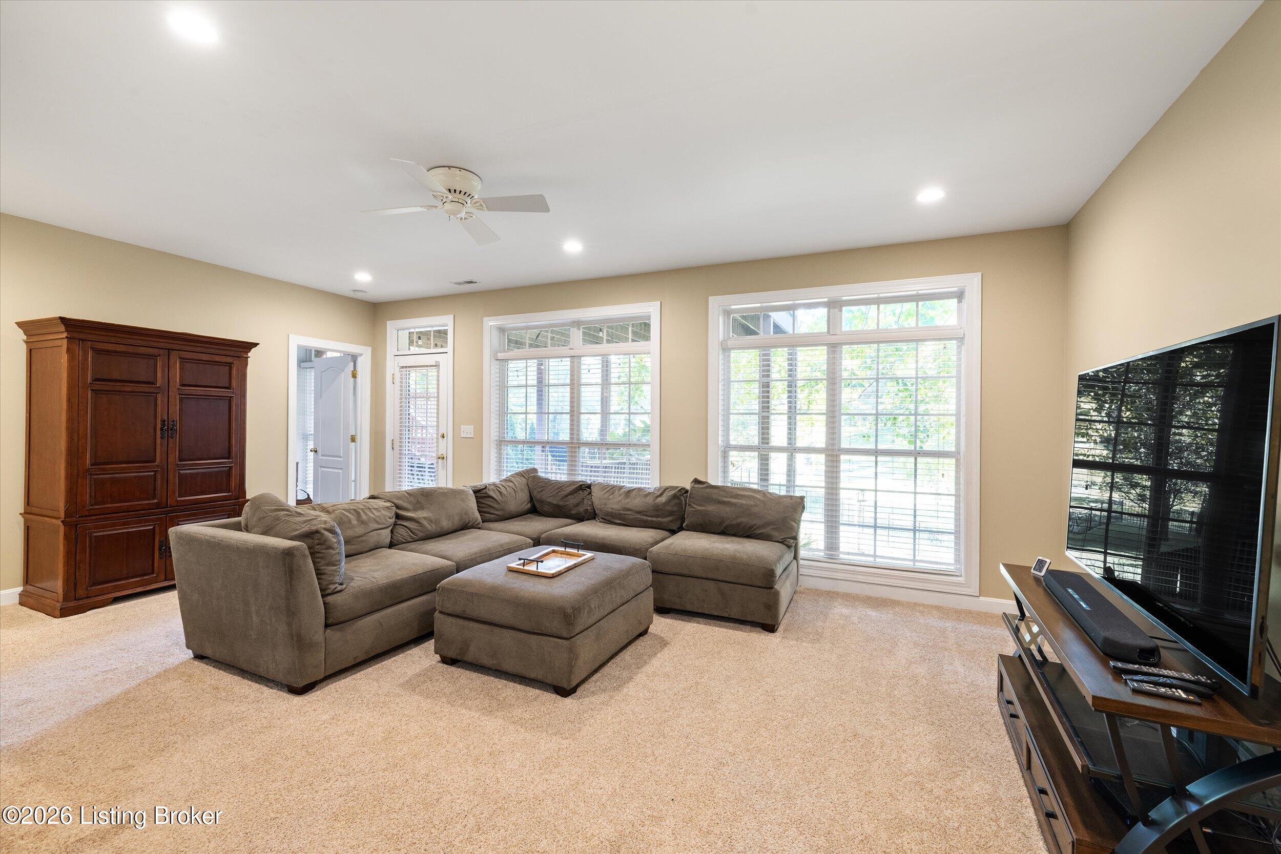 10520 Mountain Ash Ln Property Photo 42
