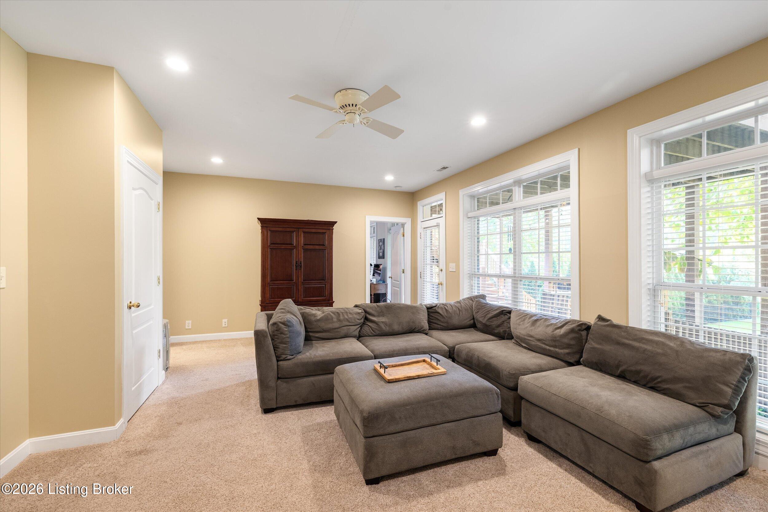 10520 Mountain Ash Ln Property Photo 43