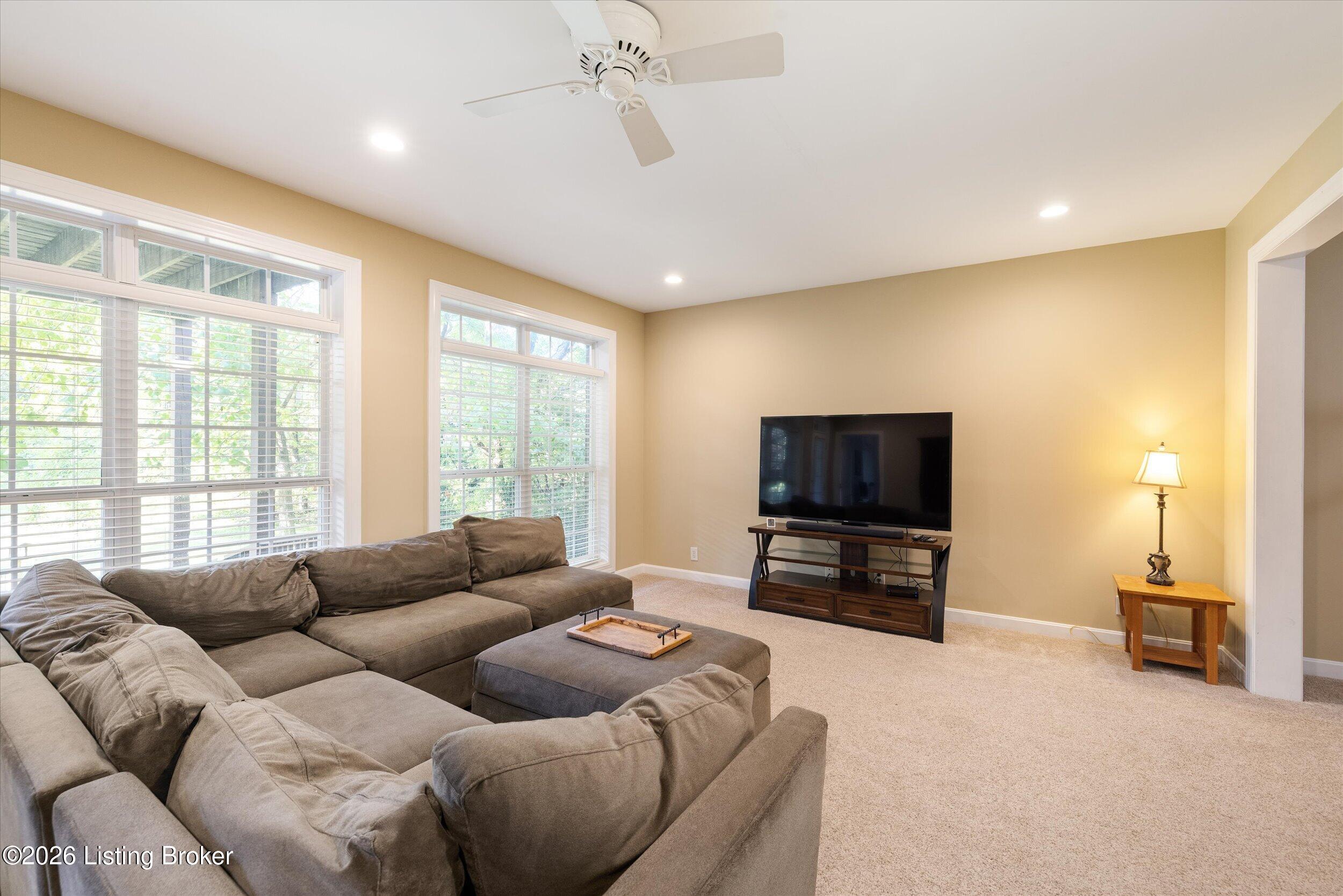 10520 Mountain Ash Ln Property Photo 44
