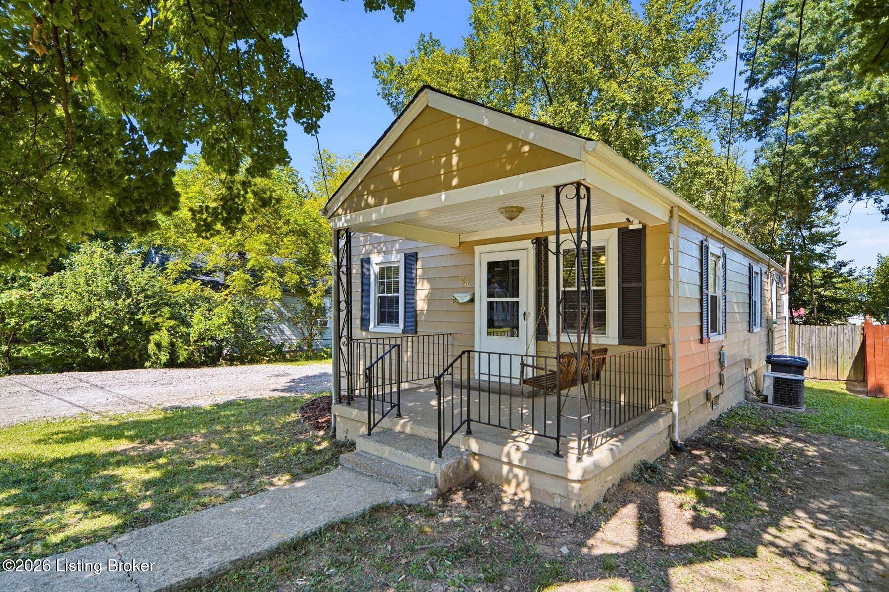 210 Laffoon Dr Property Photo 6