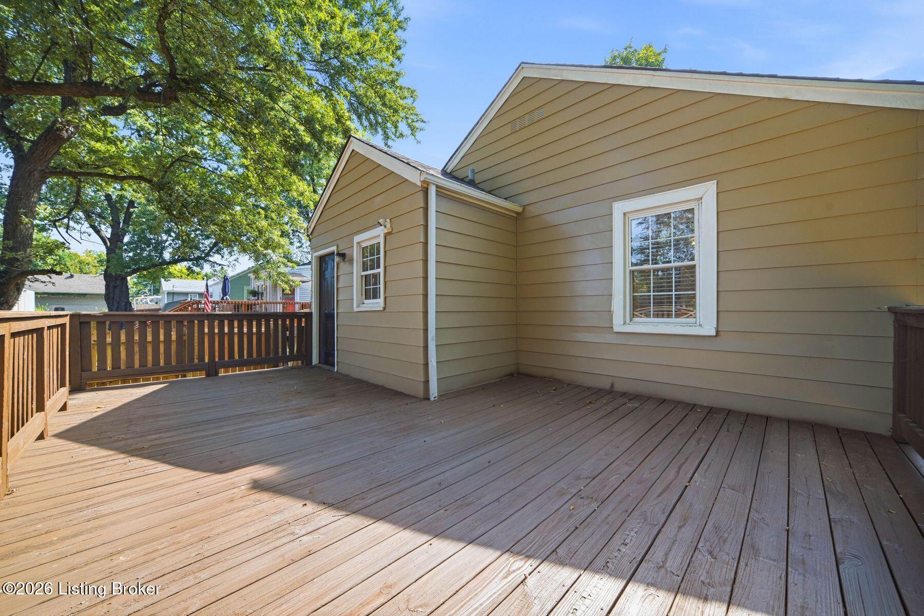 210 Laffoon Dr Property Photo 32