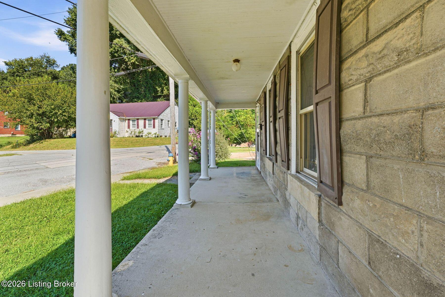 365 Owenton Rd Property Photo 5