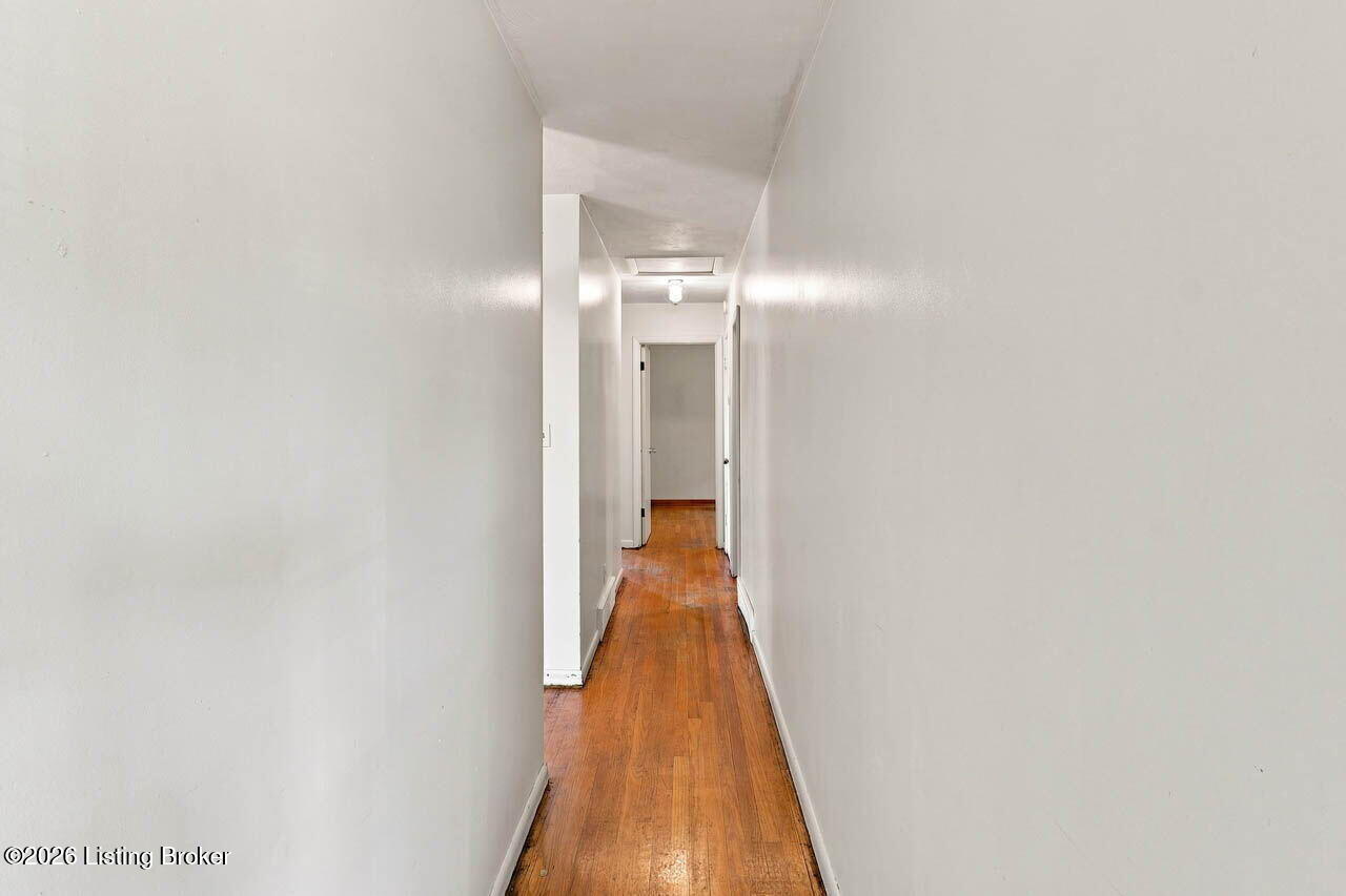 7107 Bowie Ct Property Photo 10