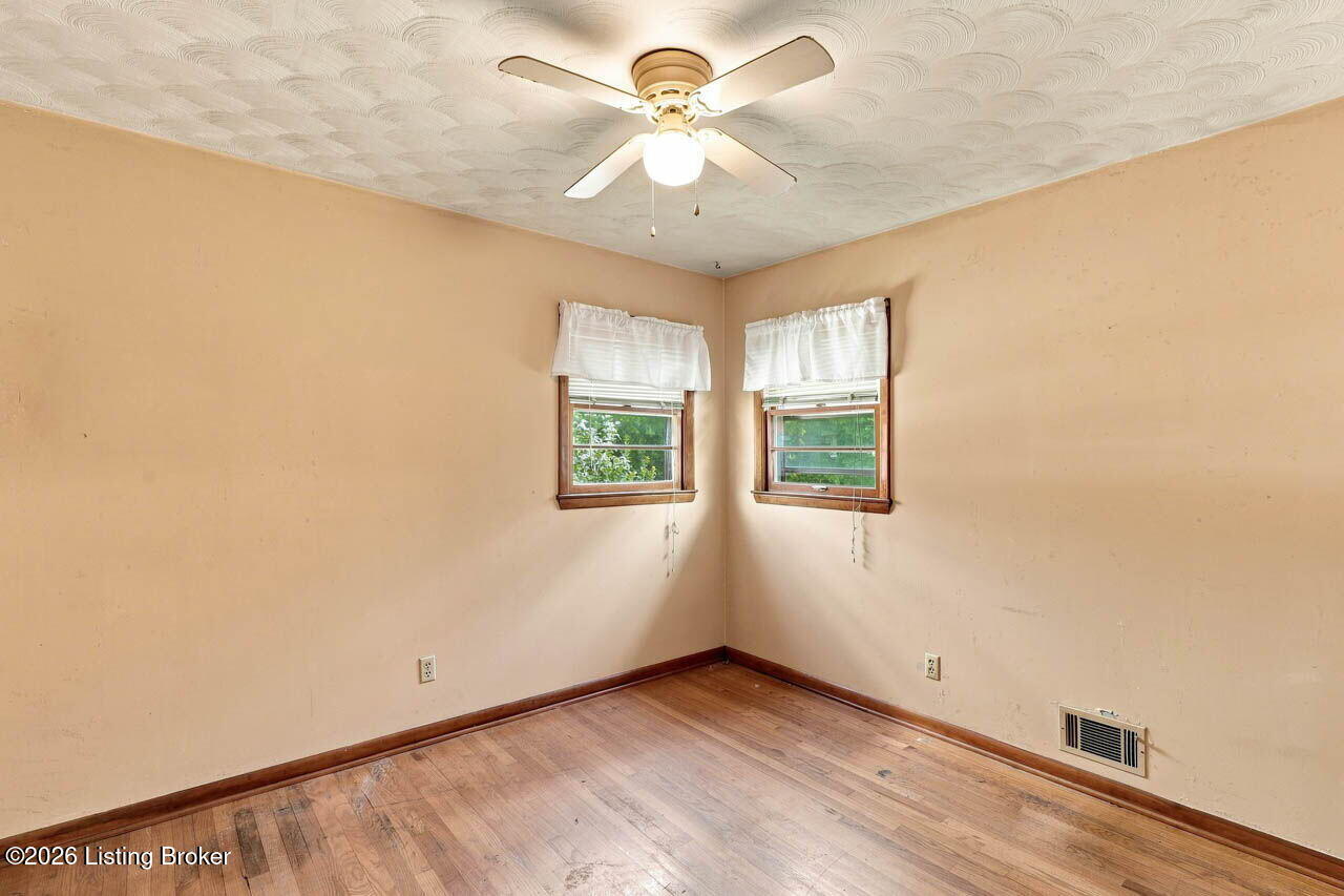 7107 Bowie Ct Property Photo 11