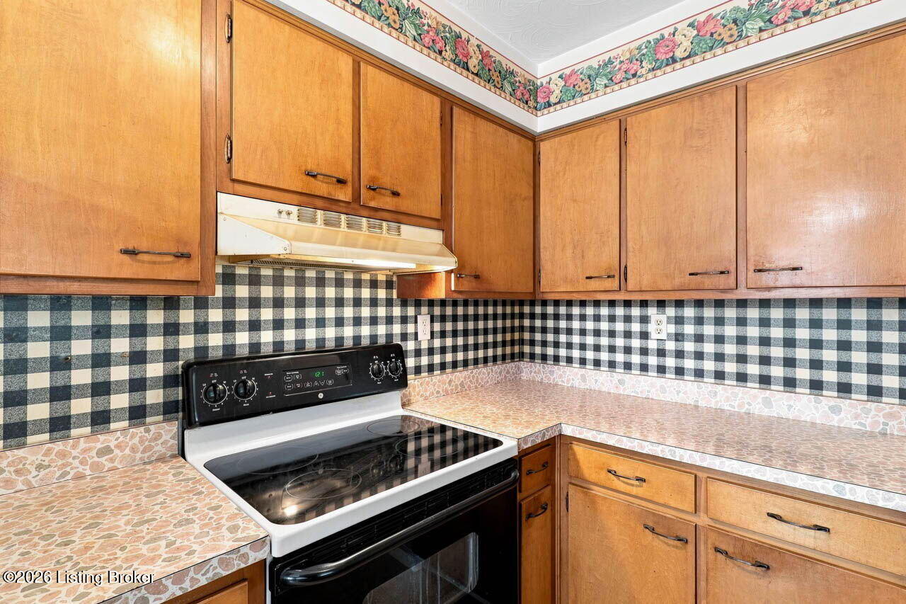 7107 Bowie Ct Property Photo 22