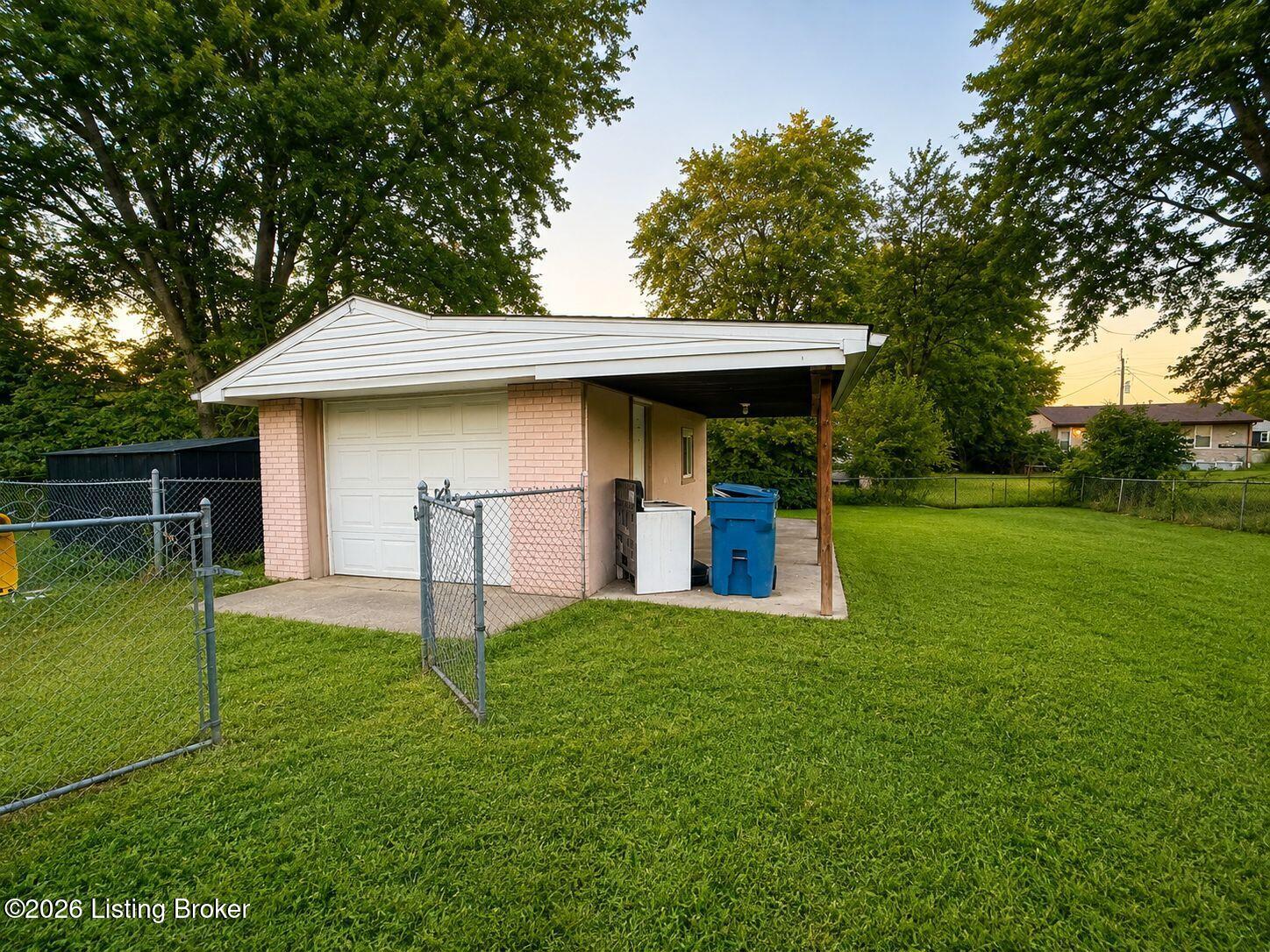 5113 Rural Way Property Photo 12