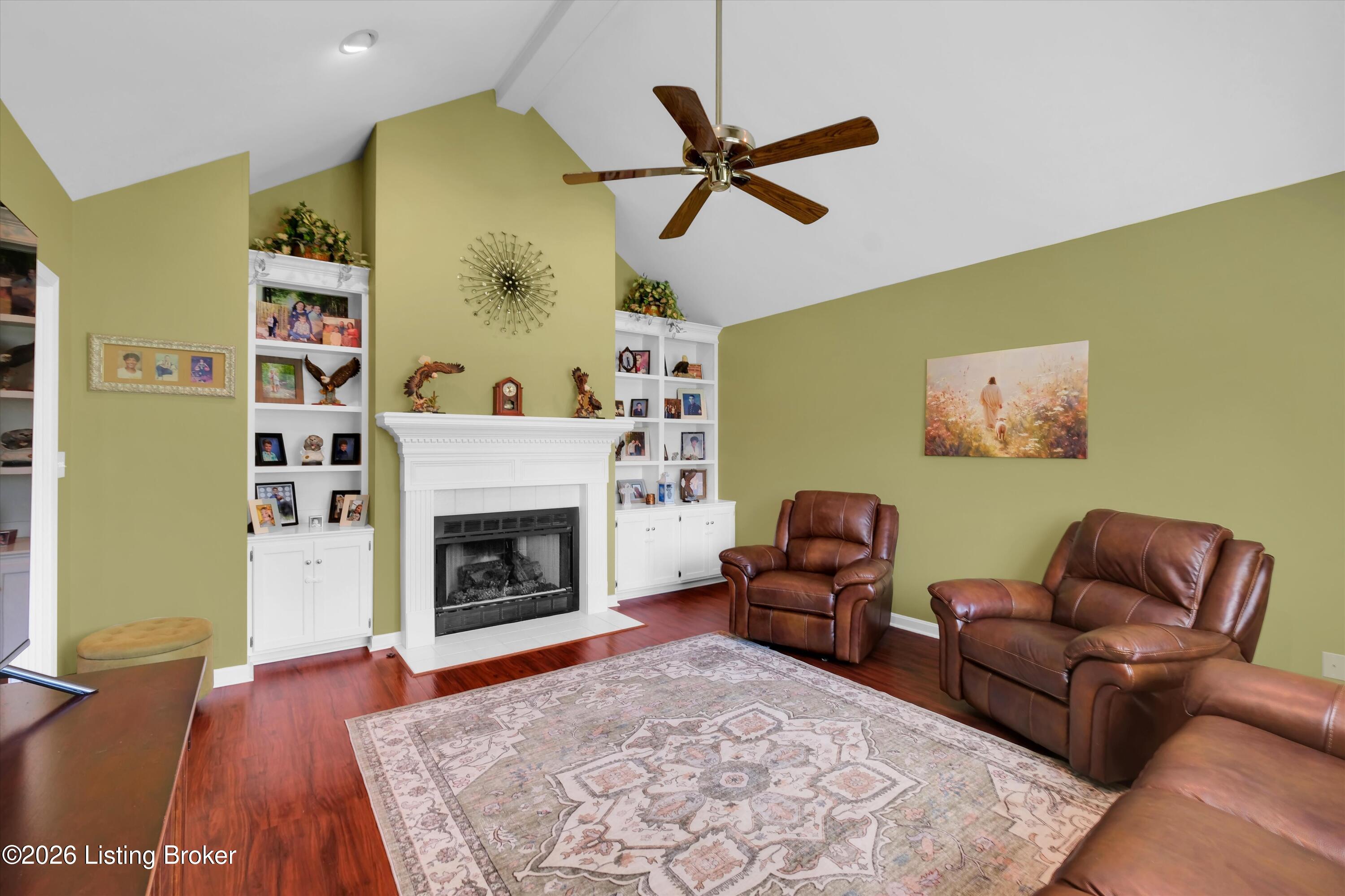 2400 Eastwood Cir Property Photo 7