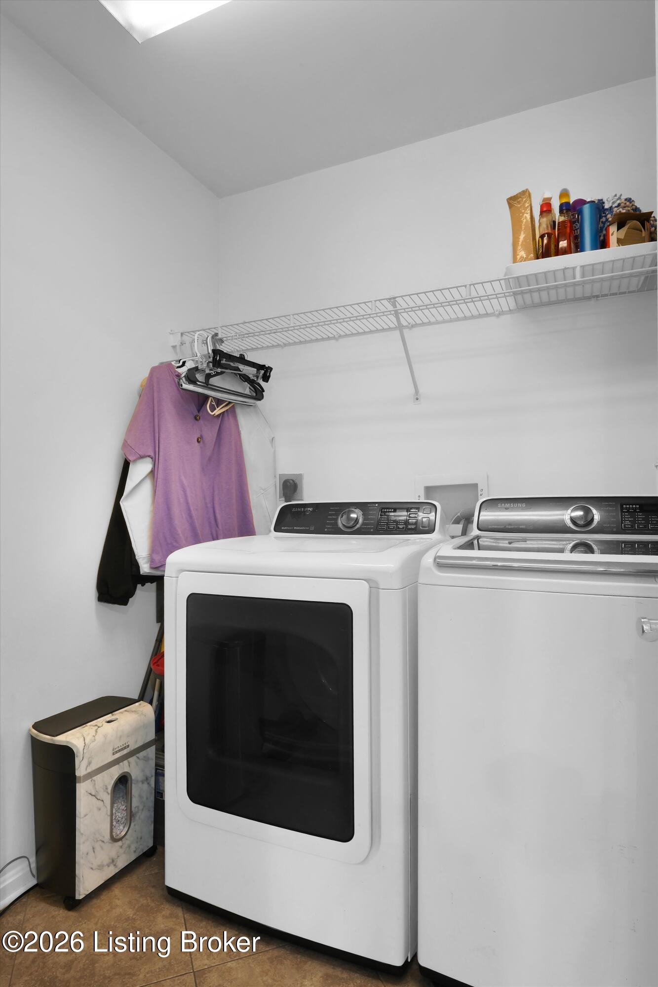 2400 Eastwood Cir Property Photo 32