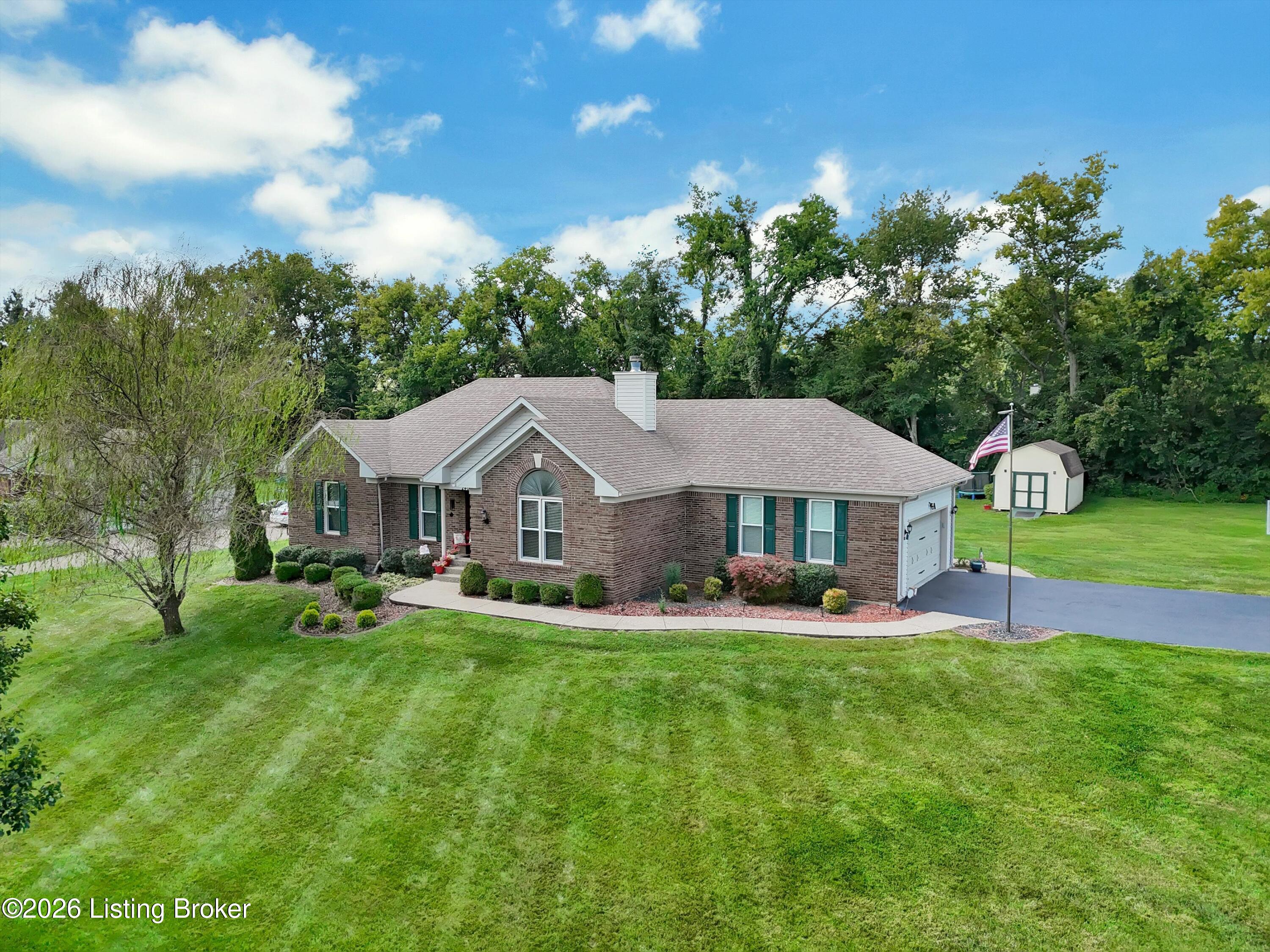 2400 Eastwood Cir Property Photo 44