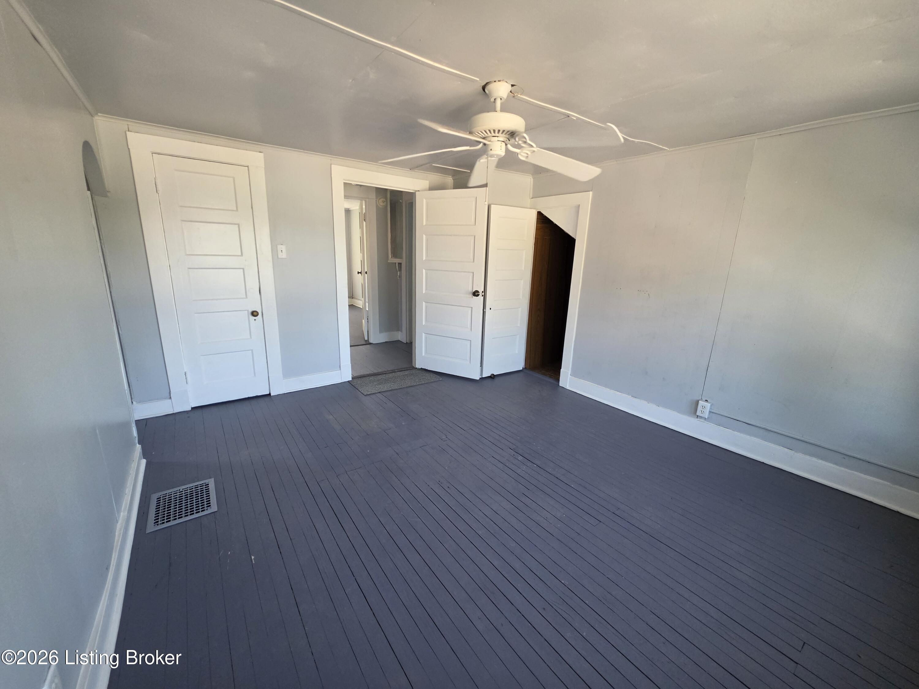 321 S 39th St Property Photo 16