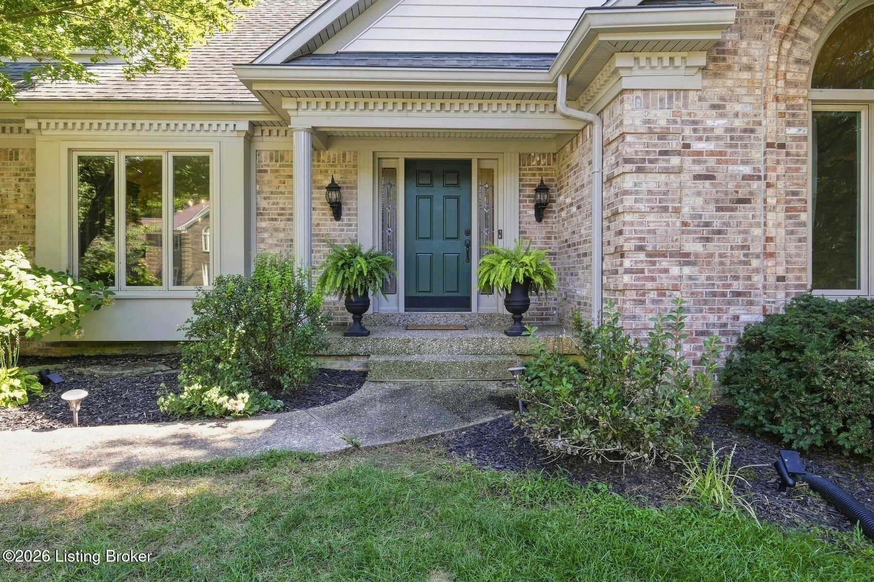7608 Wolfspring Ct Property Photo 3
