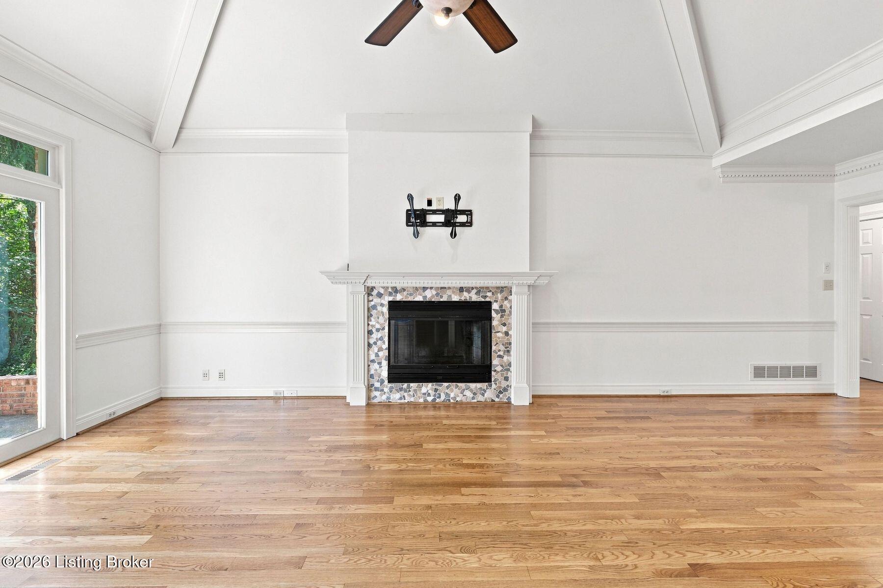 7608 Wolfspring Ct Property Photo 16