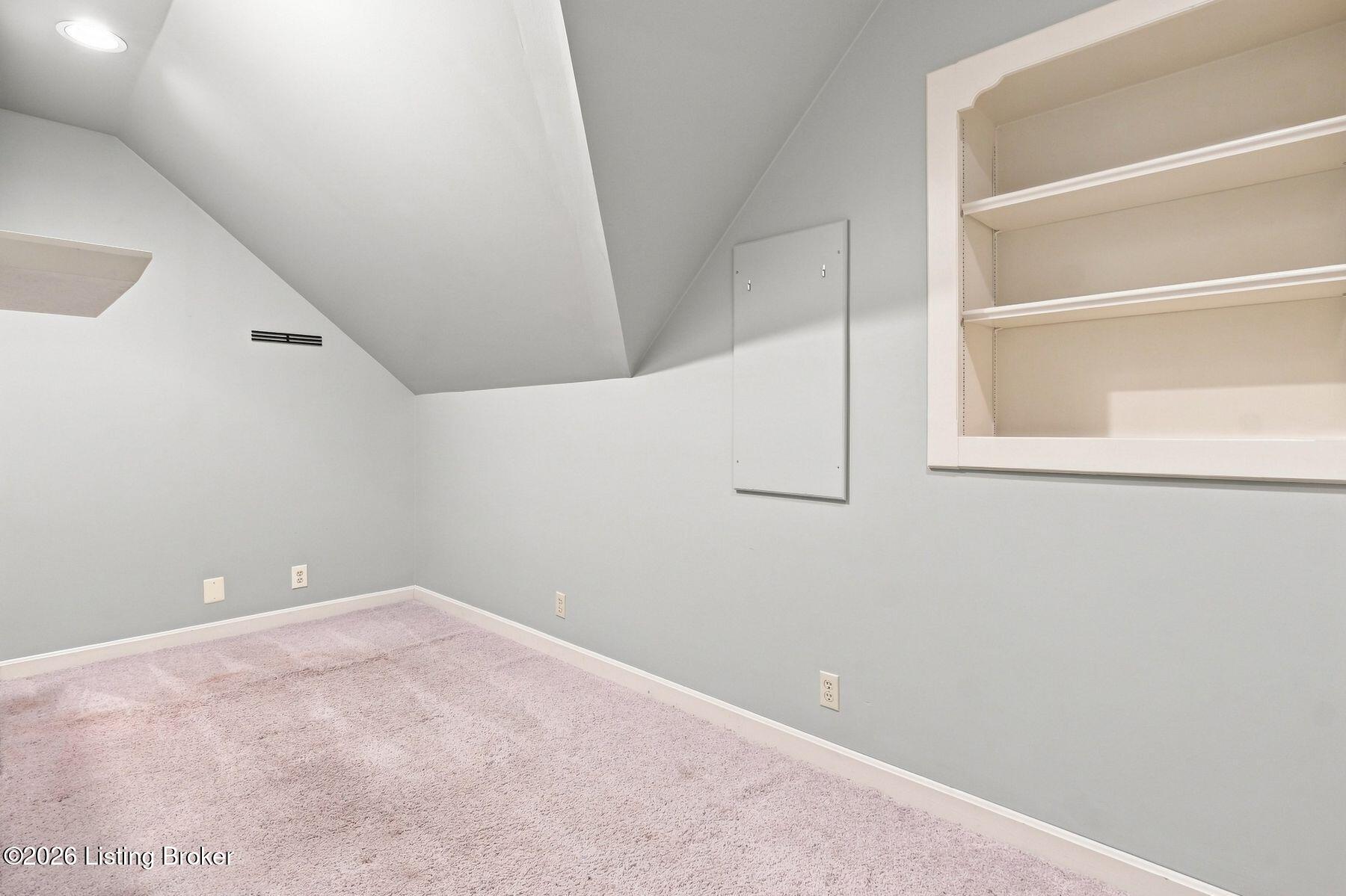 7608 Wolfspring Ct Property Photo 42