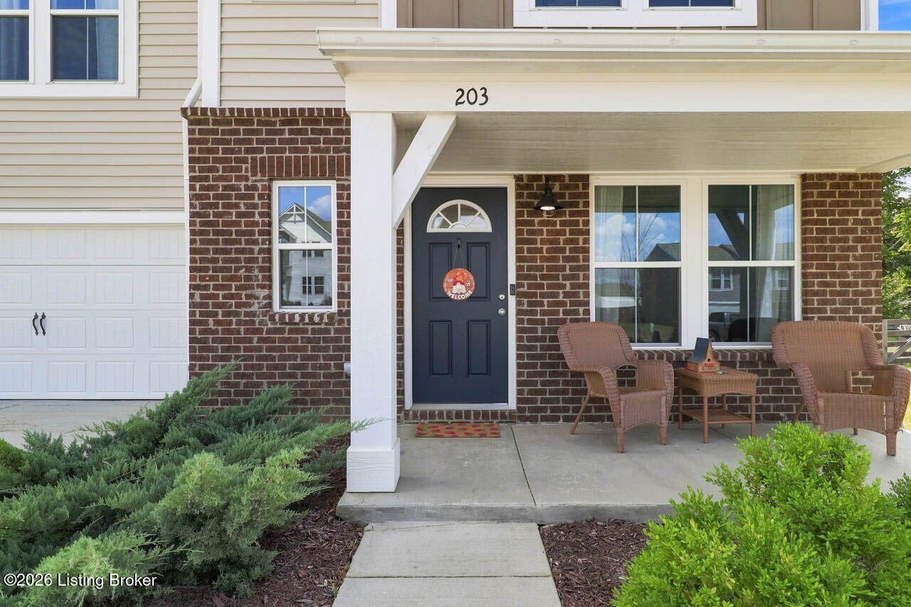 203 Blue Ridge Cir Property Photo 3