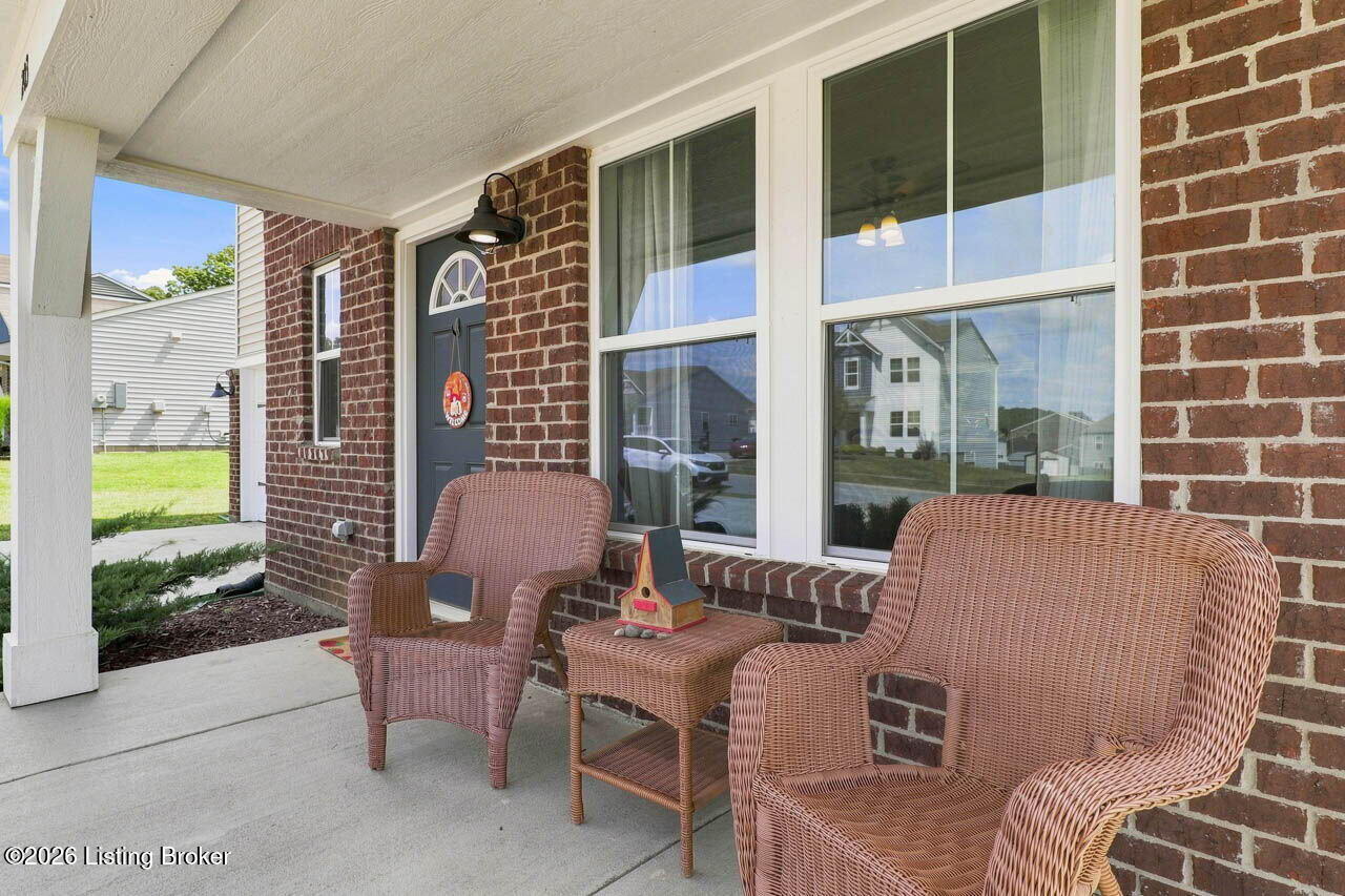 203 Blue Ridge Cir Property Photo 4
