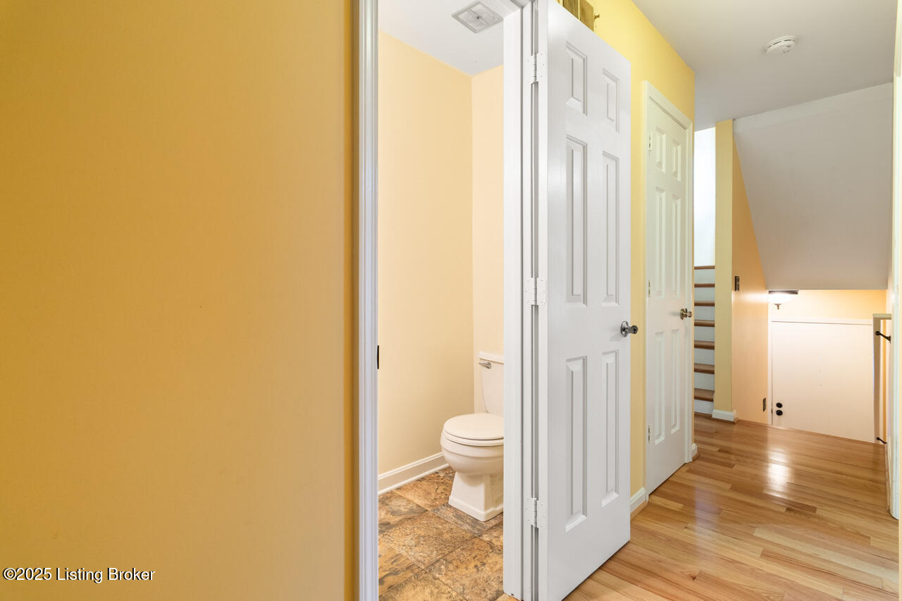 4121 Browns Ln B13 Property Photo 13
