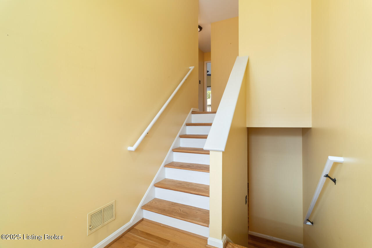 4121 Browns Ln B13 Property Photo 15