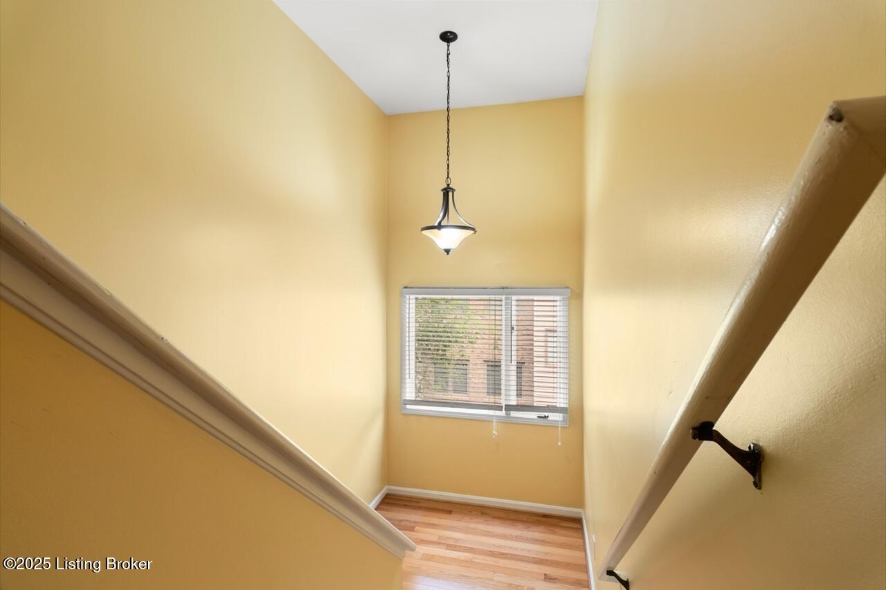 4121 Browns Ln B13 Property Photo 16
