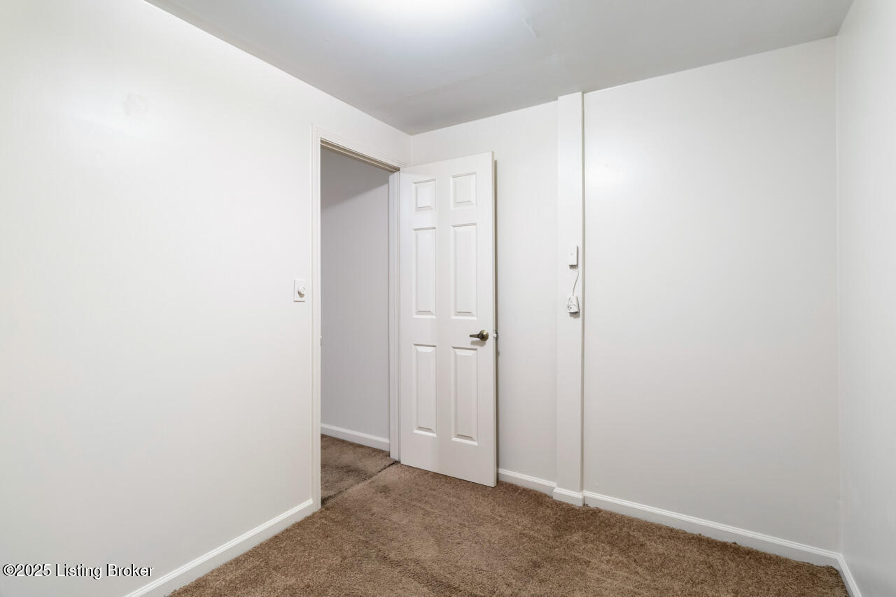 4121 Browns Ln B13 Property Photo 36