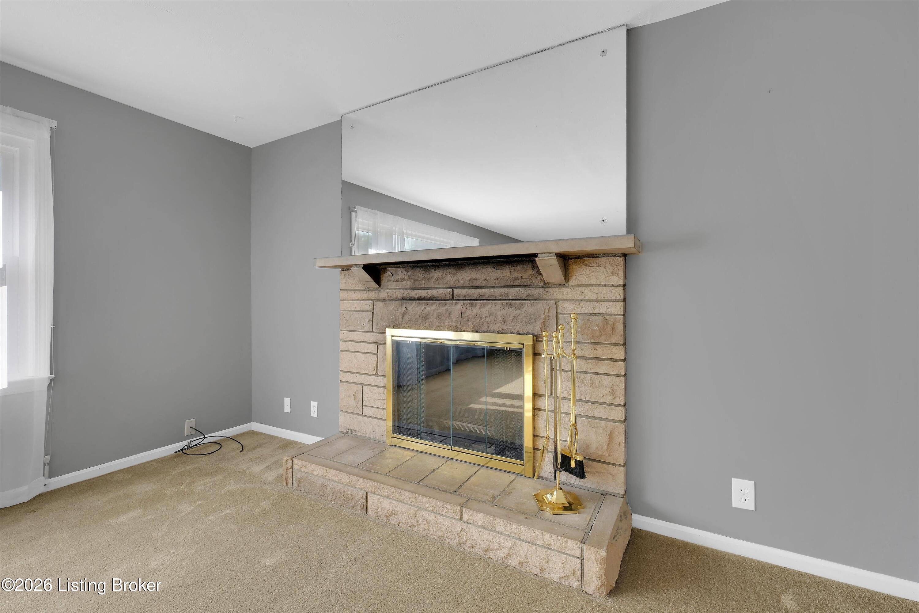 3024 Debera Way Property Photo 6